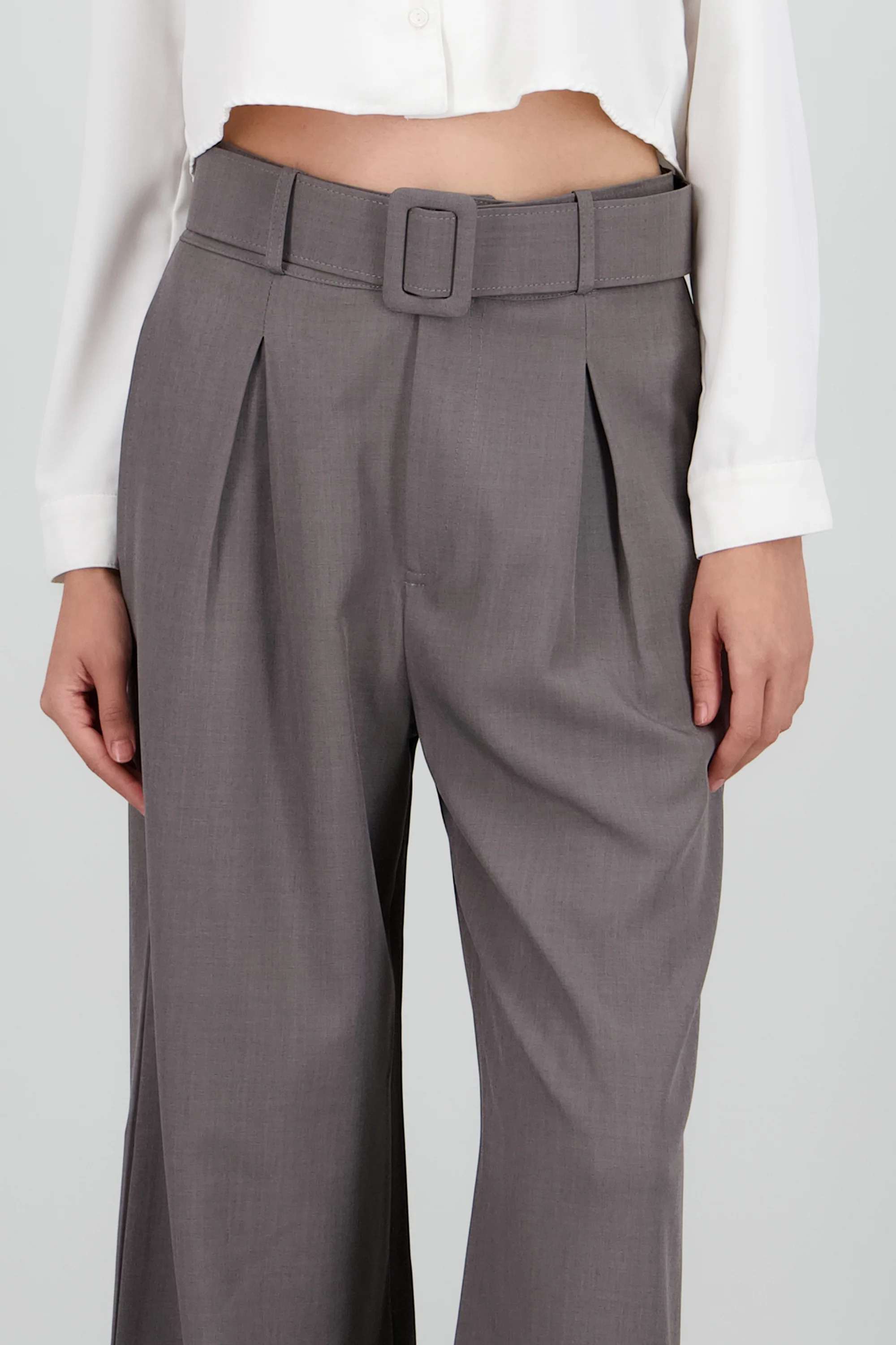 Pantalon pinzas detalle cinturon - Image 5