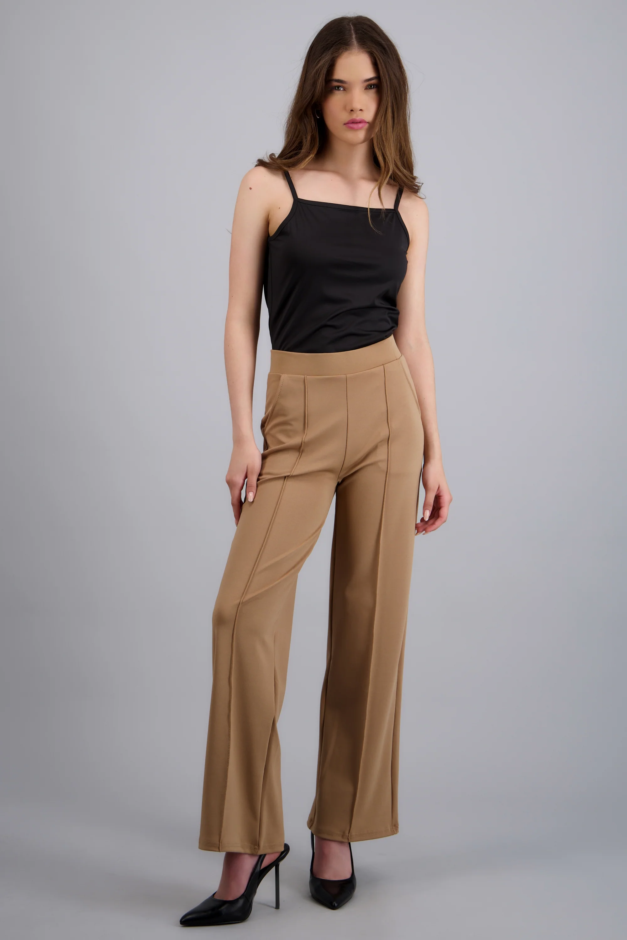 Pantalon recto costuras