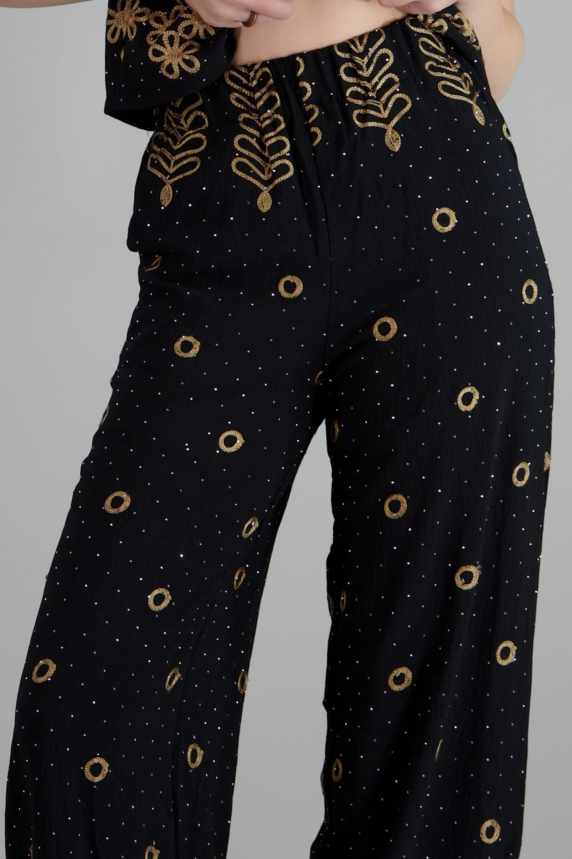 Pantalon recto detalle bordado - Image 5