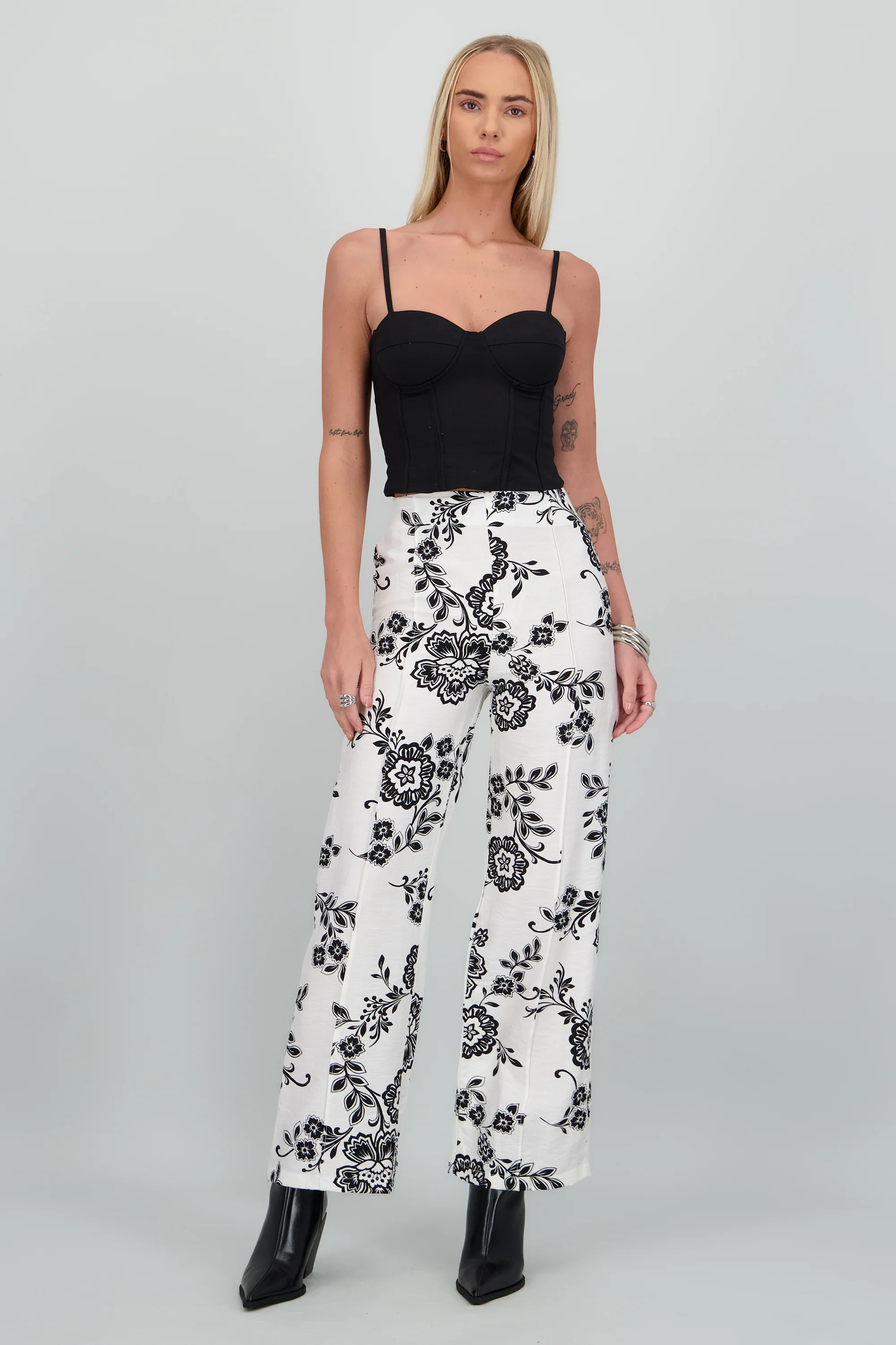 Pantalon recto estampado de flores