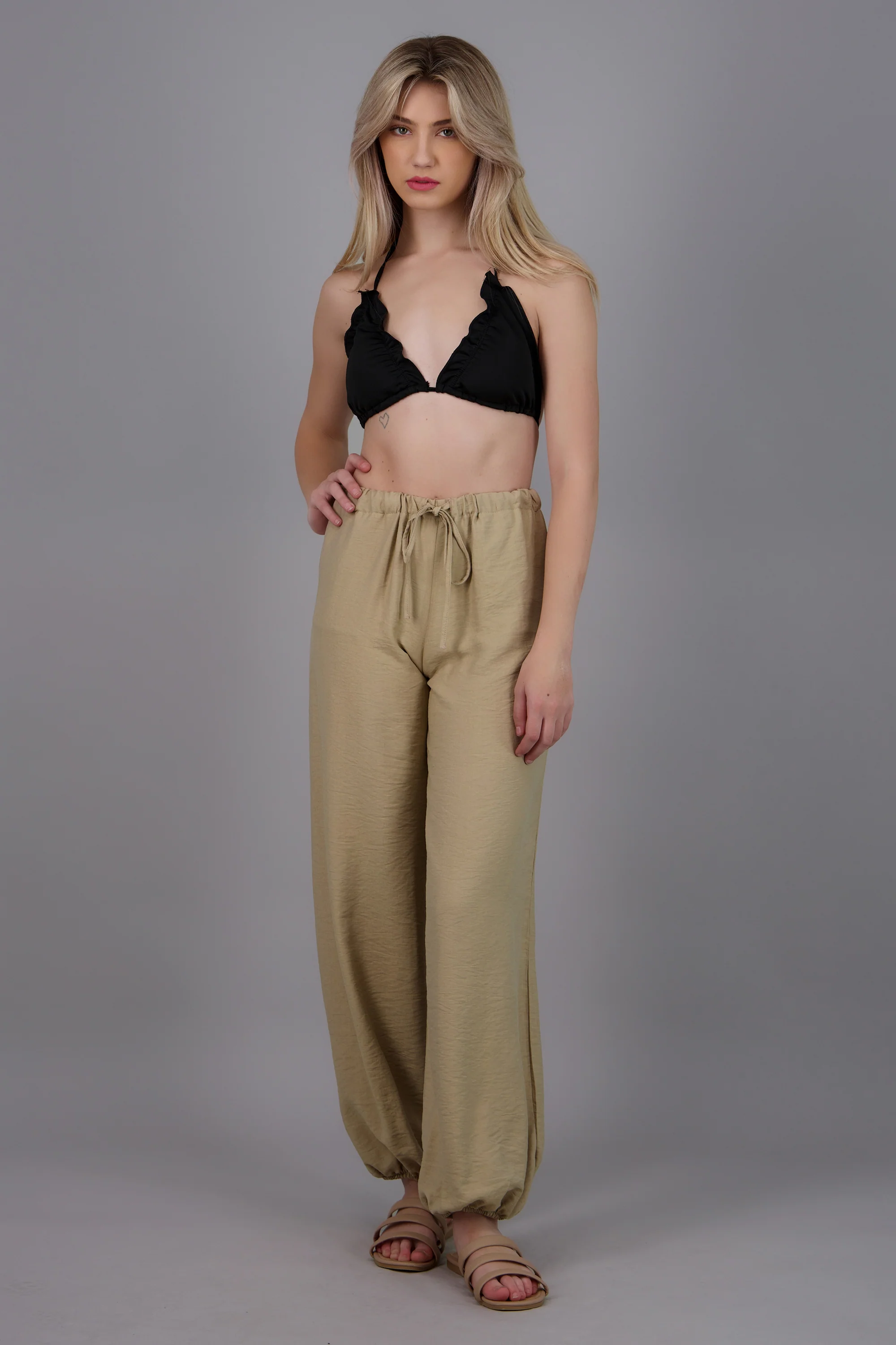 Pantalon resorte talon - Image 5