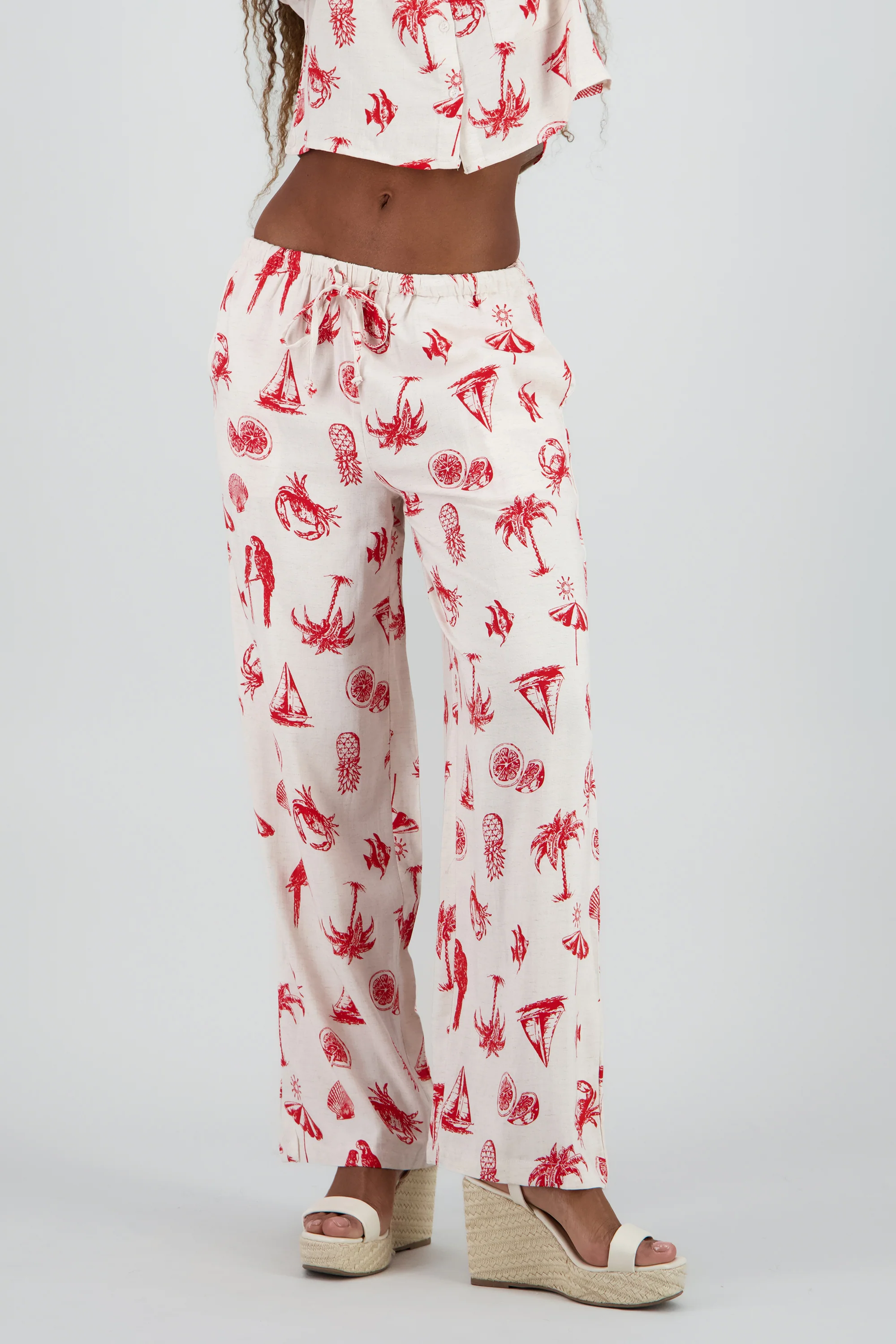 Pantalon tropical con mini print - Image 2
