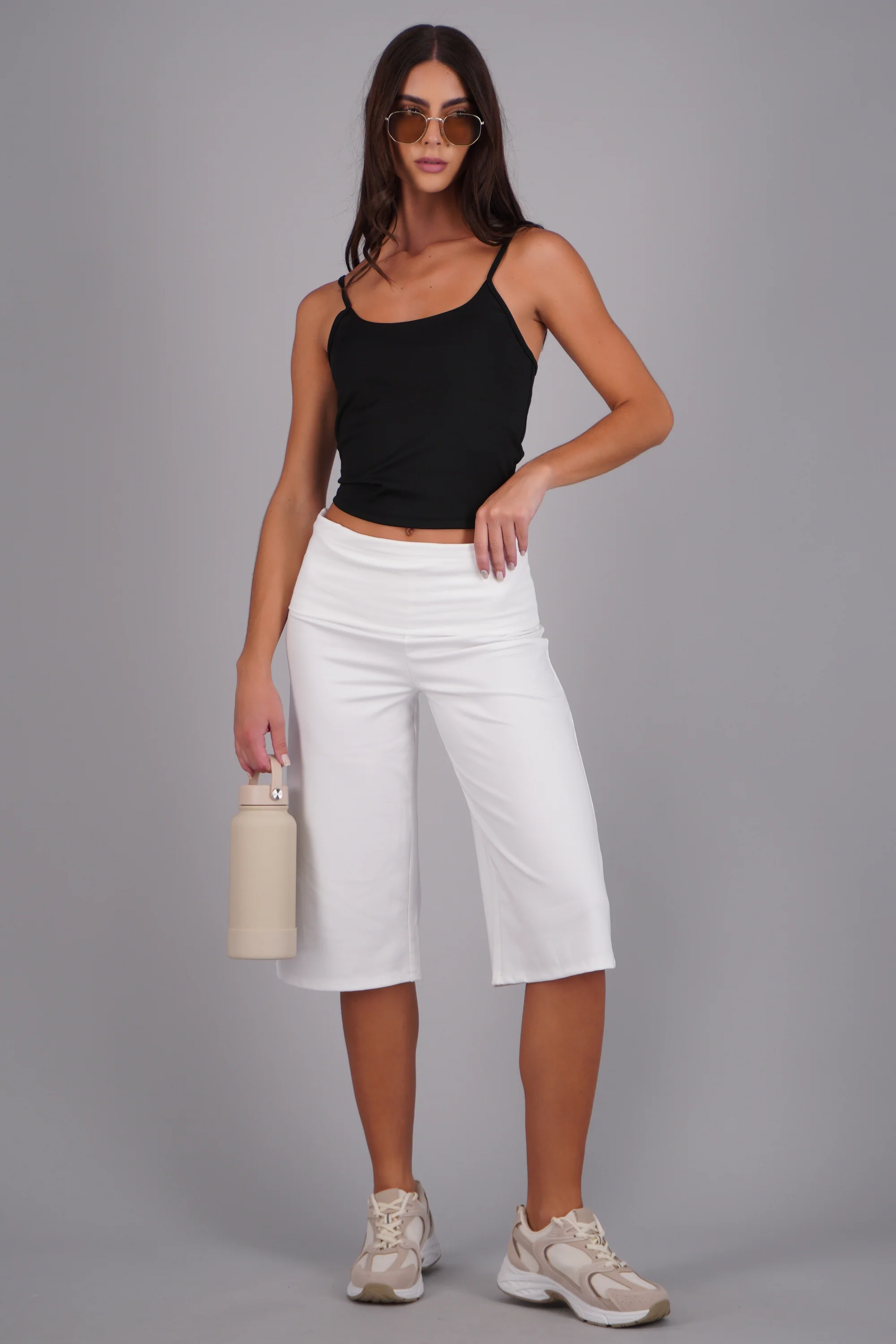 Leggings wide leg capri con dolbadillo