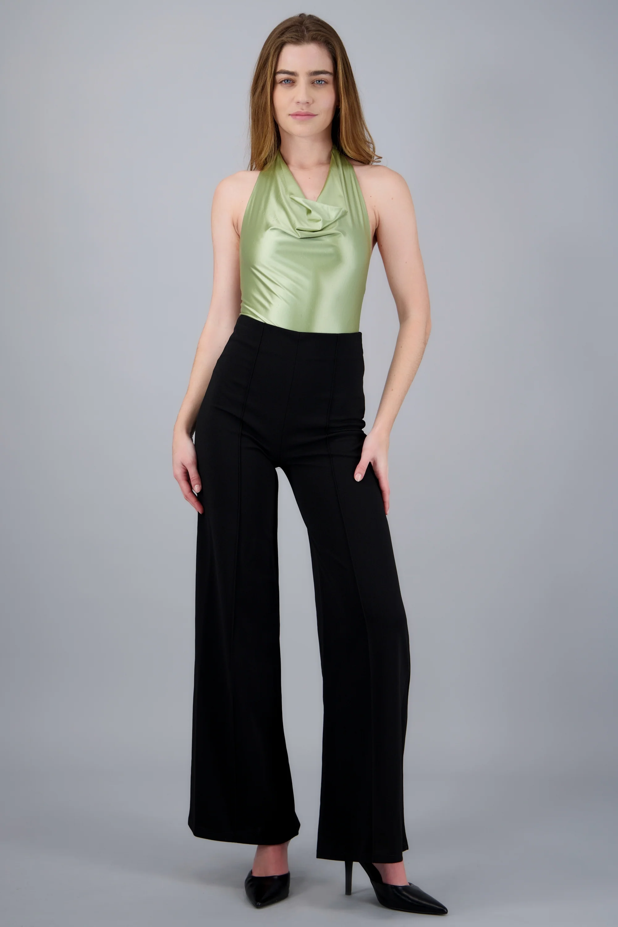 Pantalón Wide Leg Cintura Alta Costuras