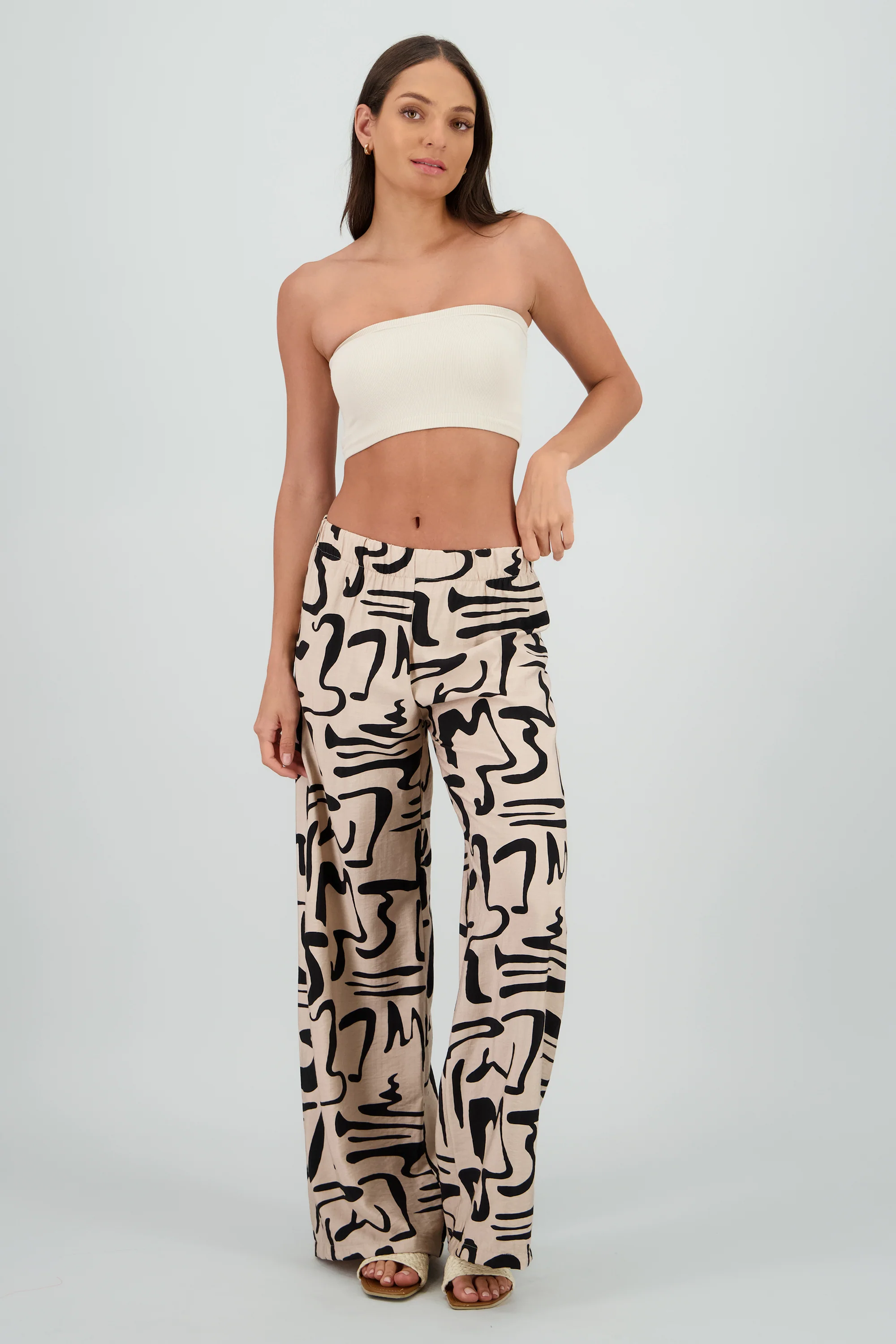 Pantalon wide leg estampado abstracto