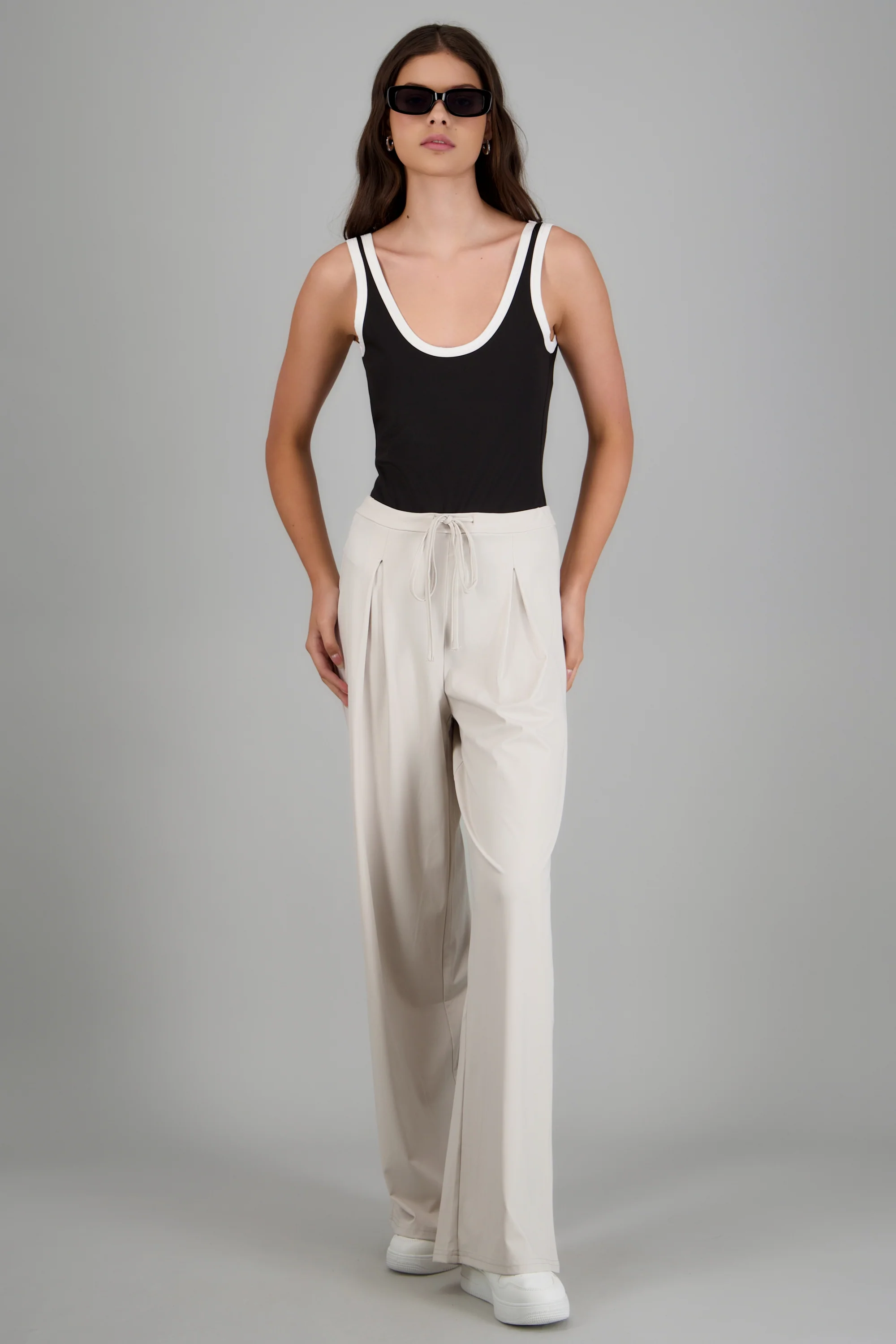 Pantalones deportivos tacto suave