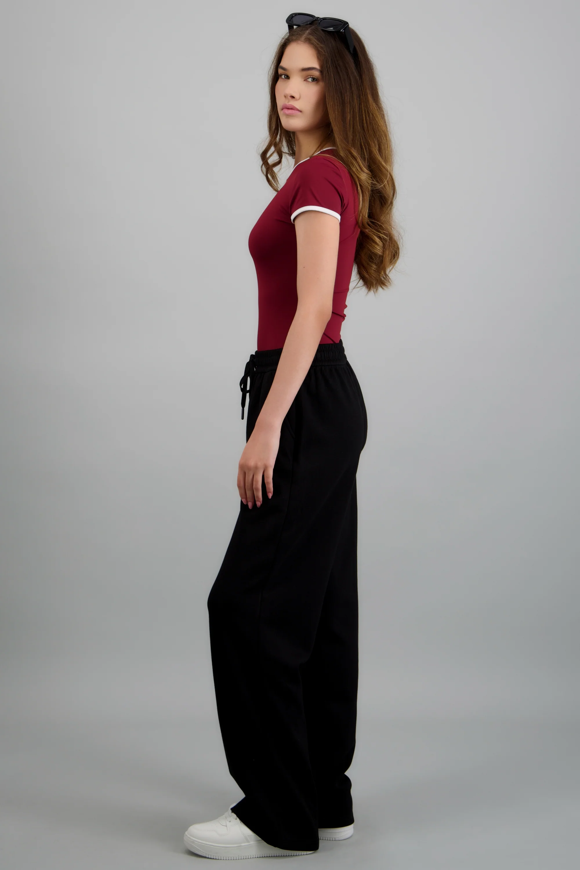 Pants lisos con bolsas - Image 3