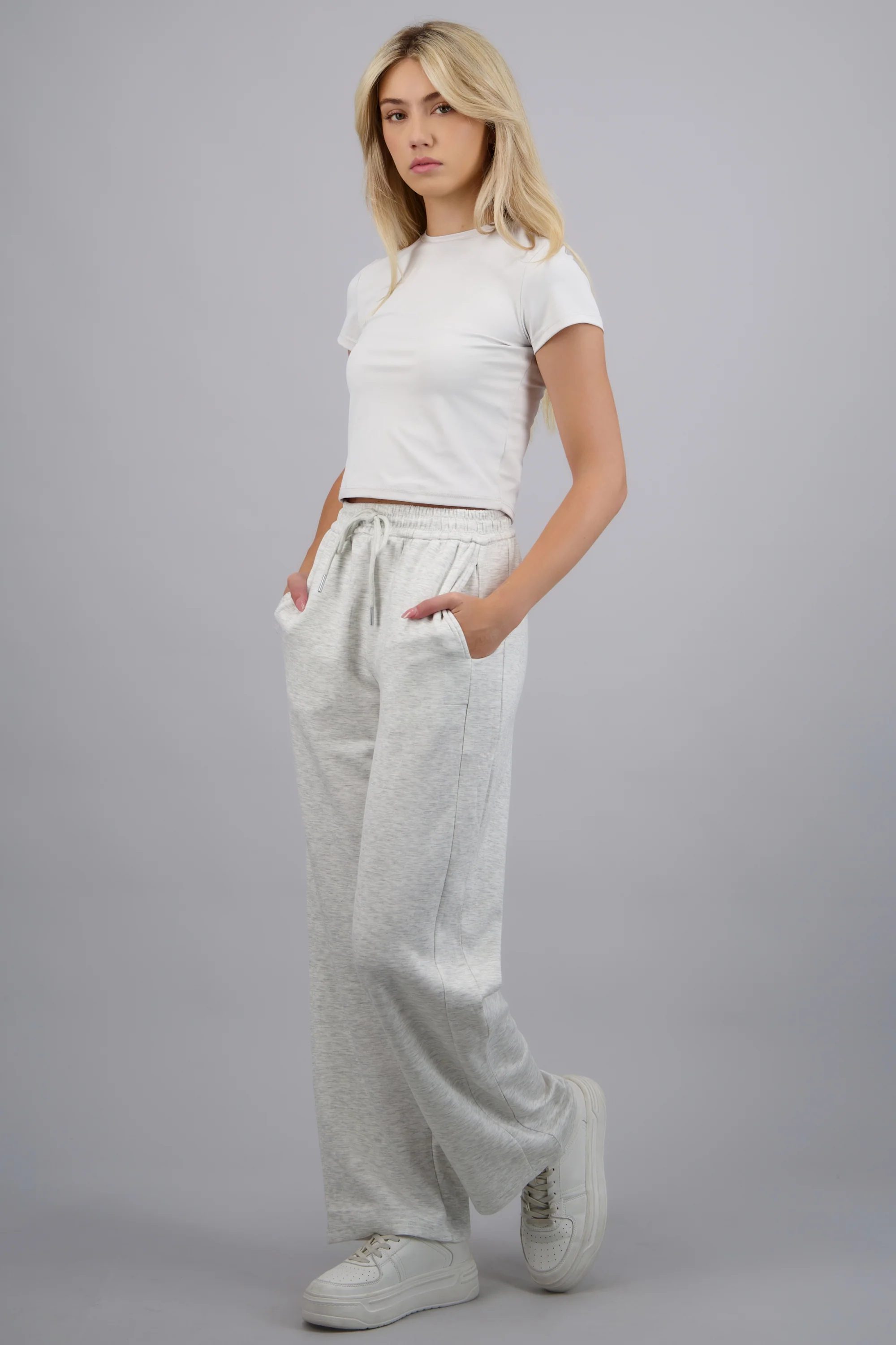 Pants lisos con bolsas - Image 3