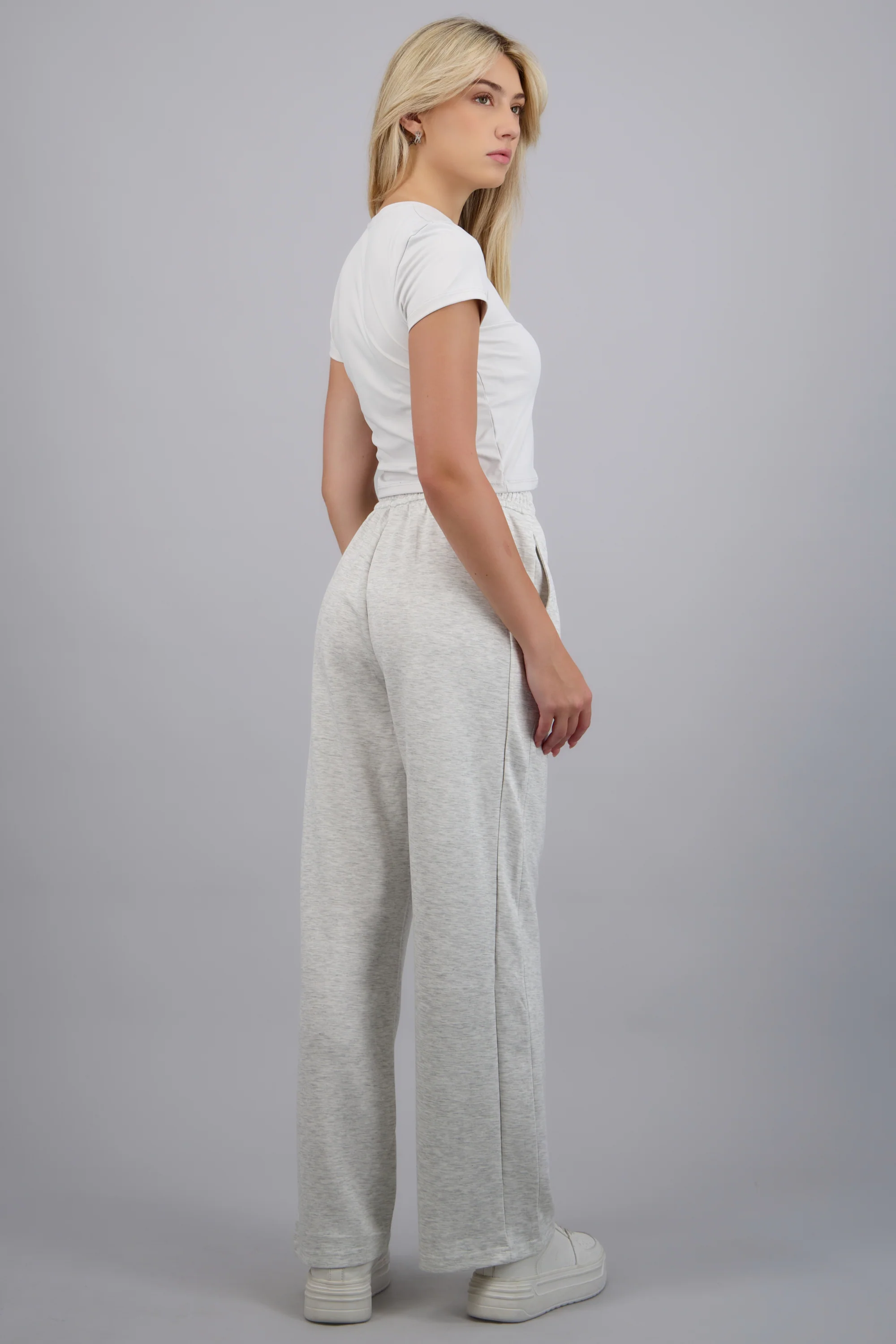 Pants lisos con bolsas - Image 4