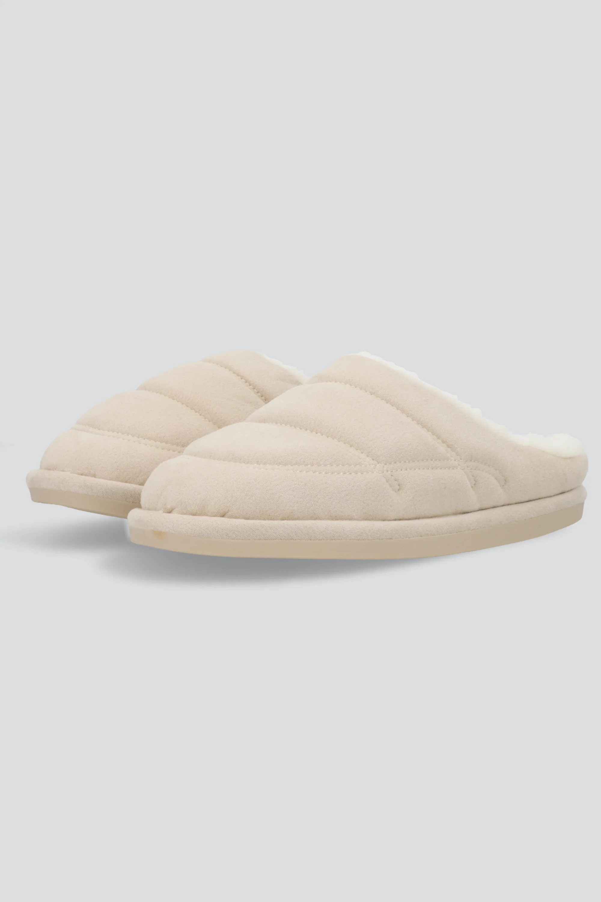 Pantufla mula divisiones puff