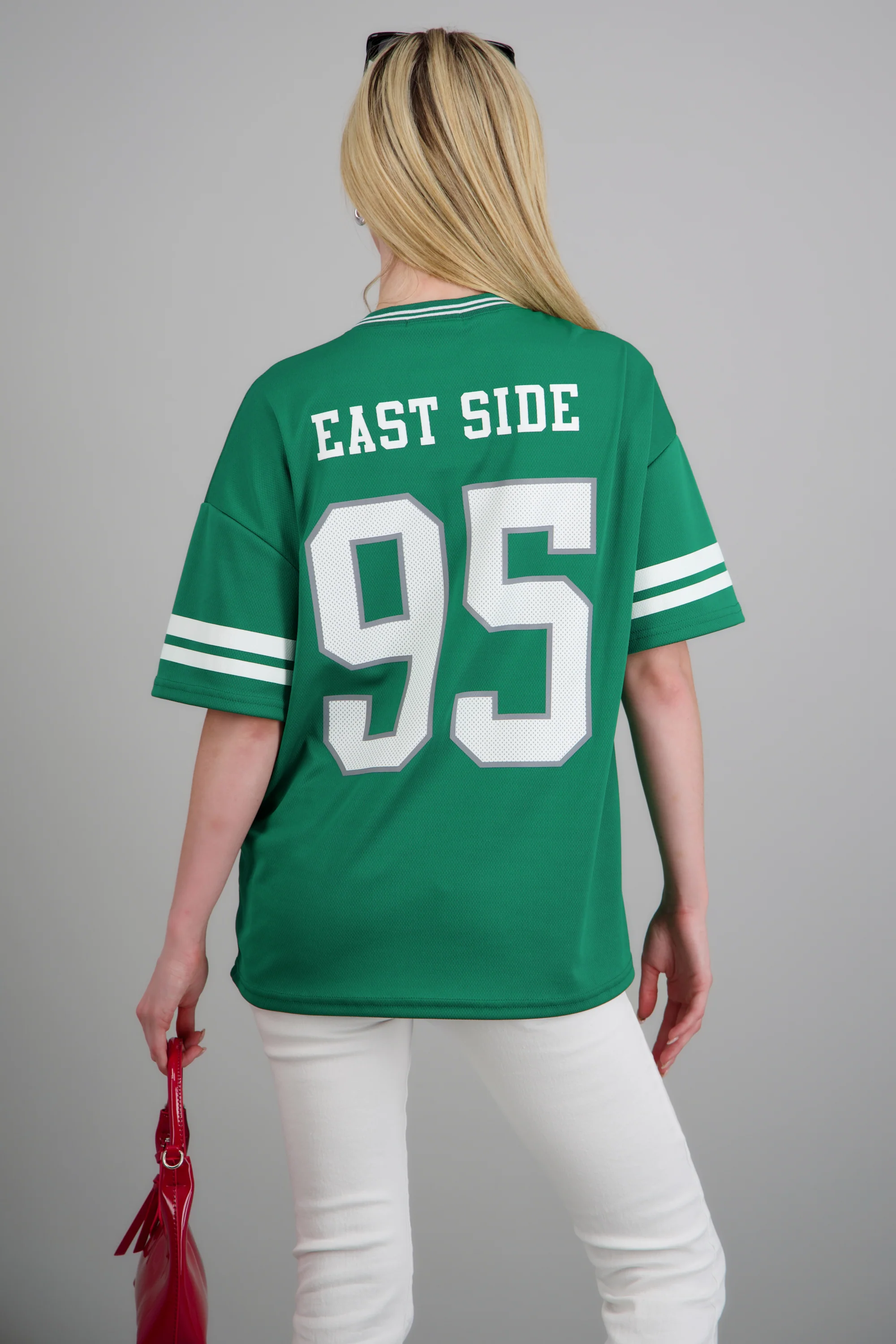 Playera deportiva estampado numeros - Image 4