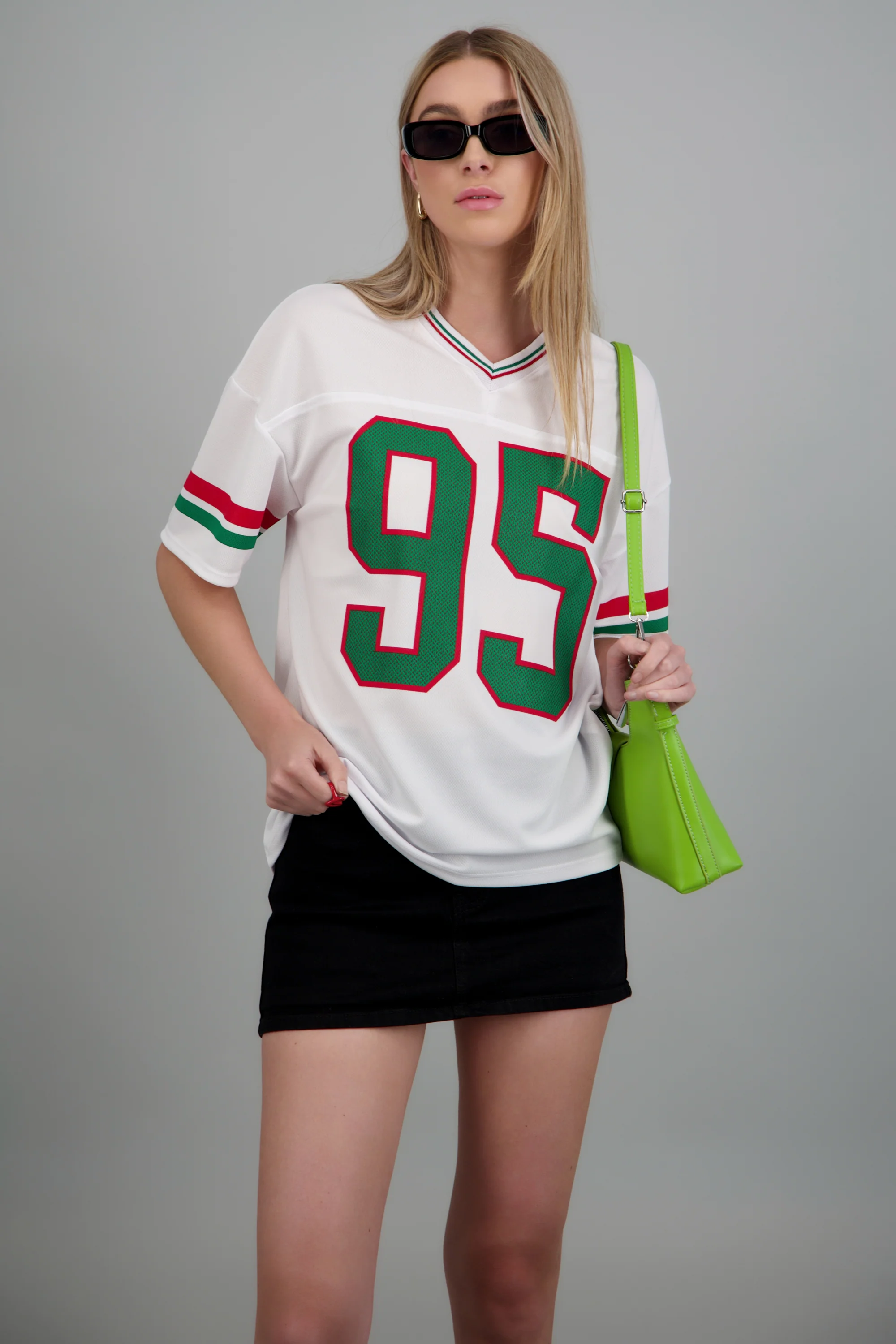 Playera deportiva estampado numeros - Image 3