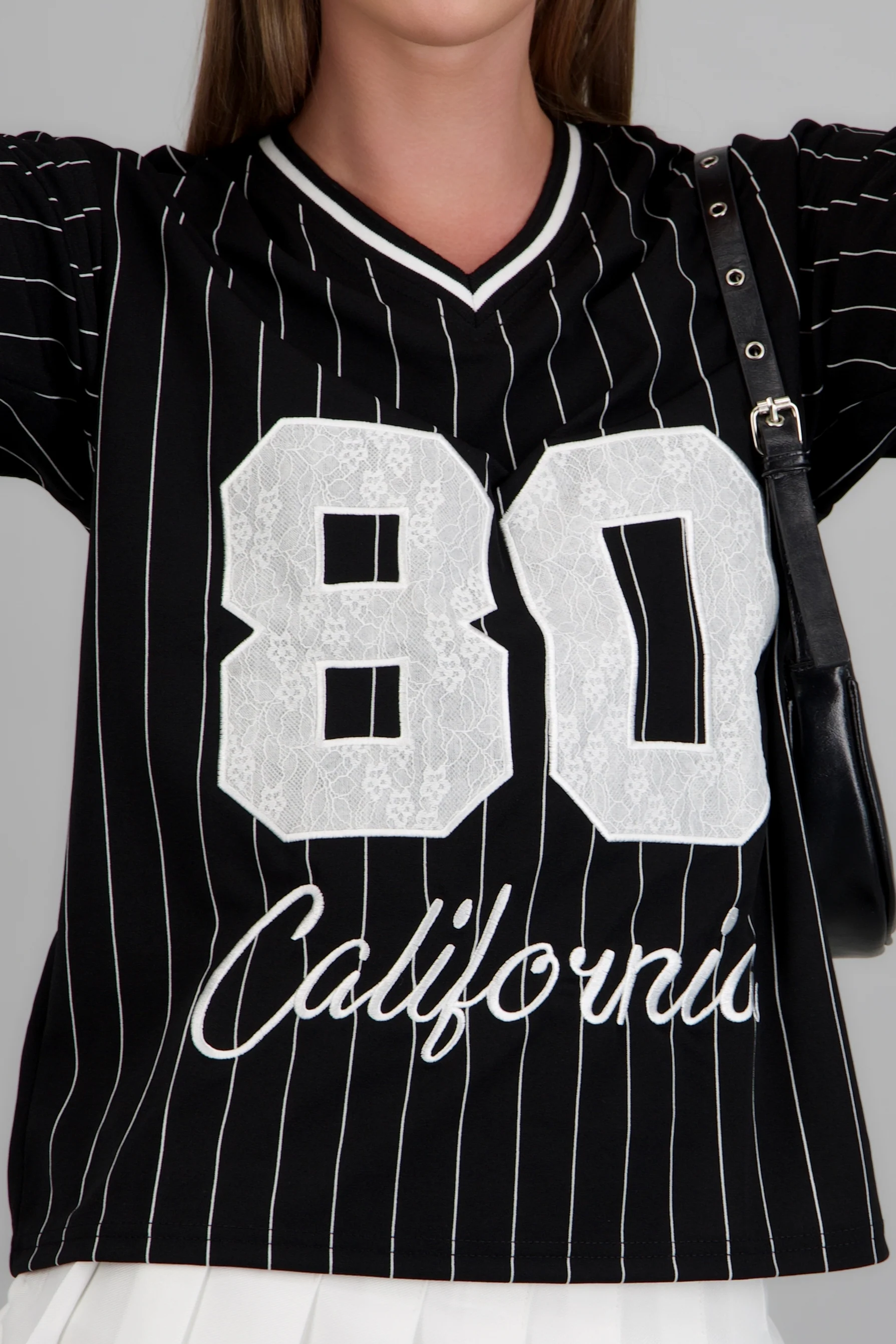 Playera estampada numero encaje - Image 4