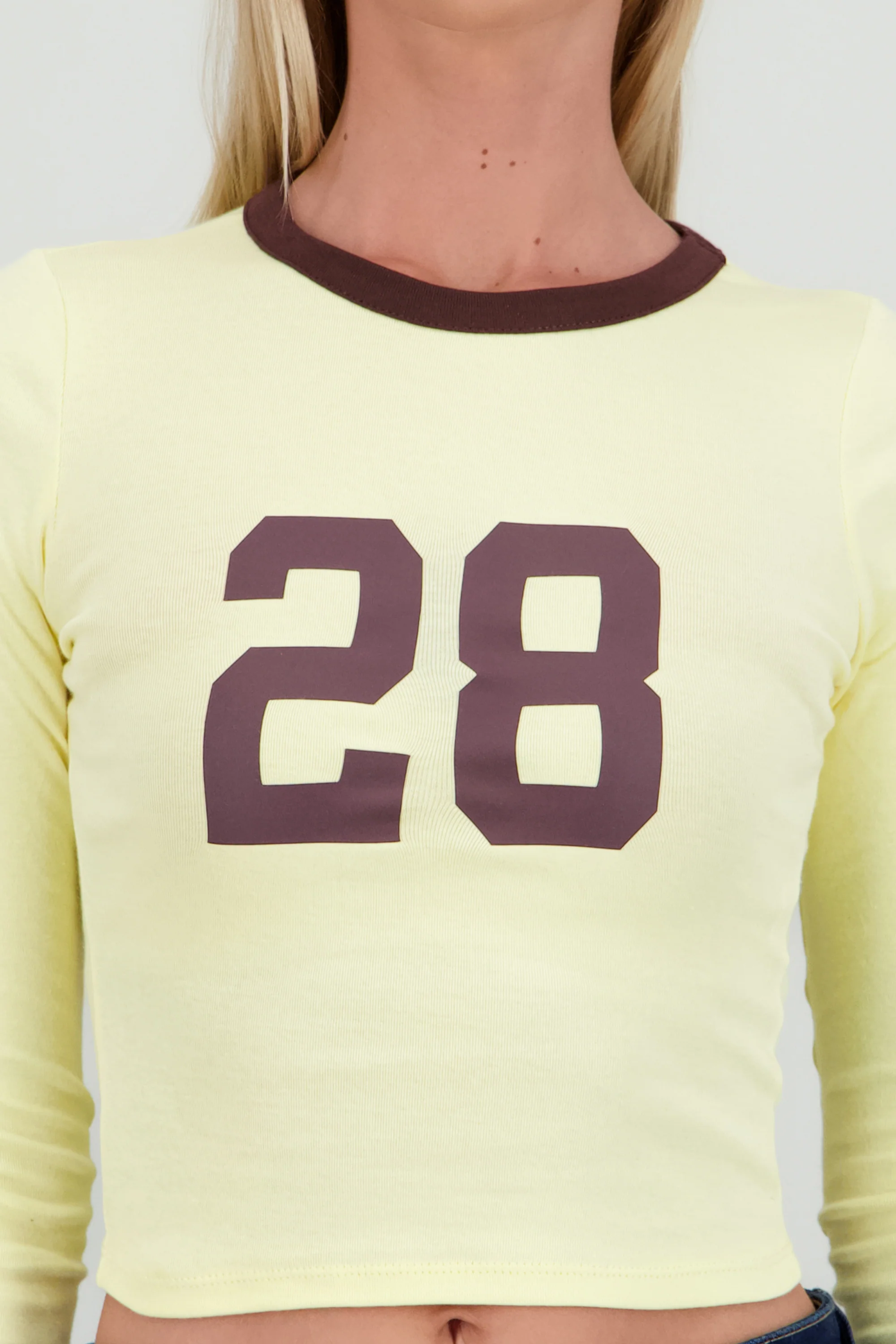 Playera estampado numero - Image 5