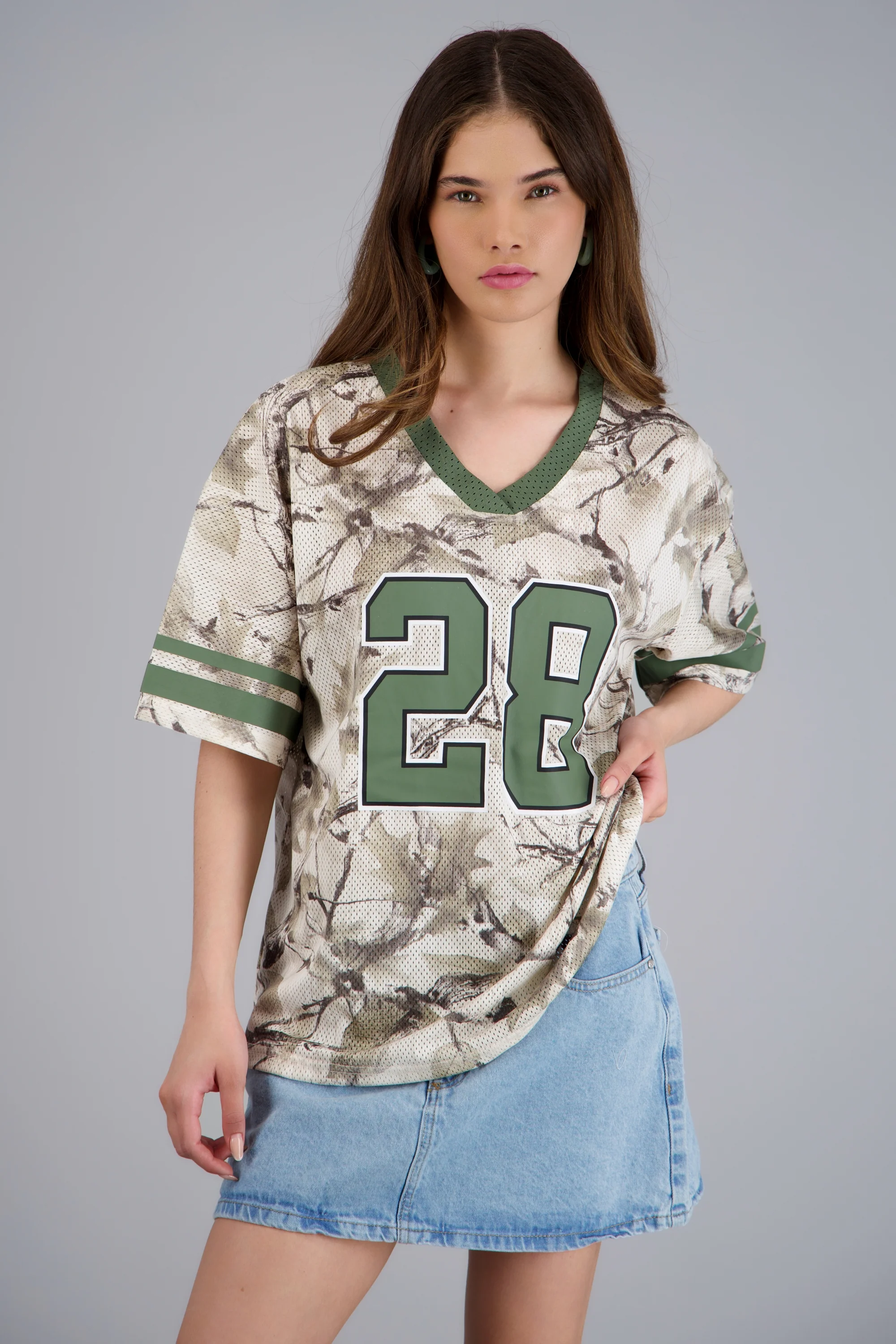 Playera jersey estampado contraste - Image 3