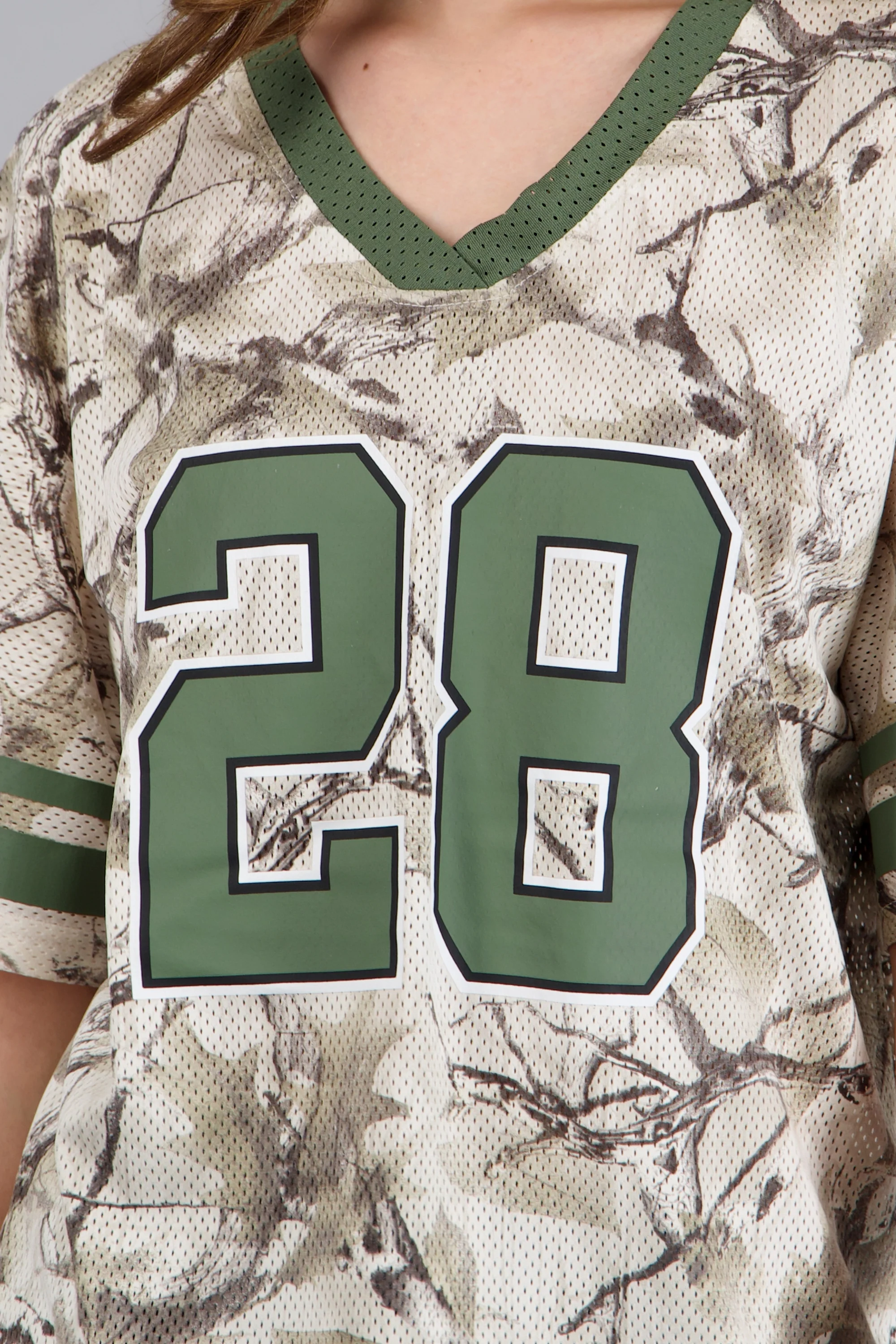 Playera jersey estampado contraste - Image 5