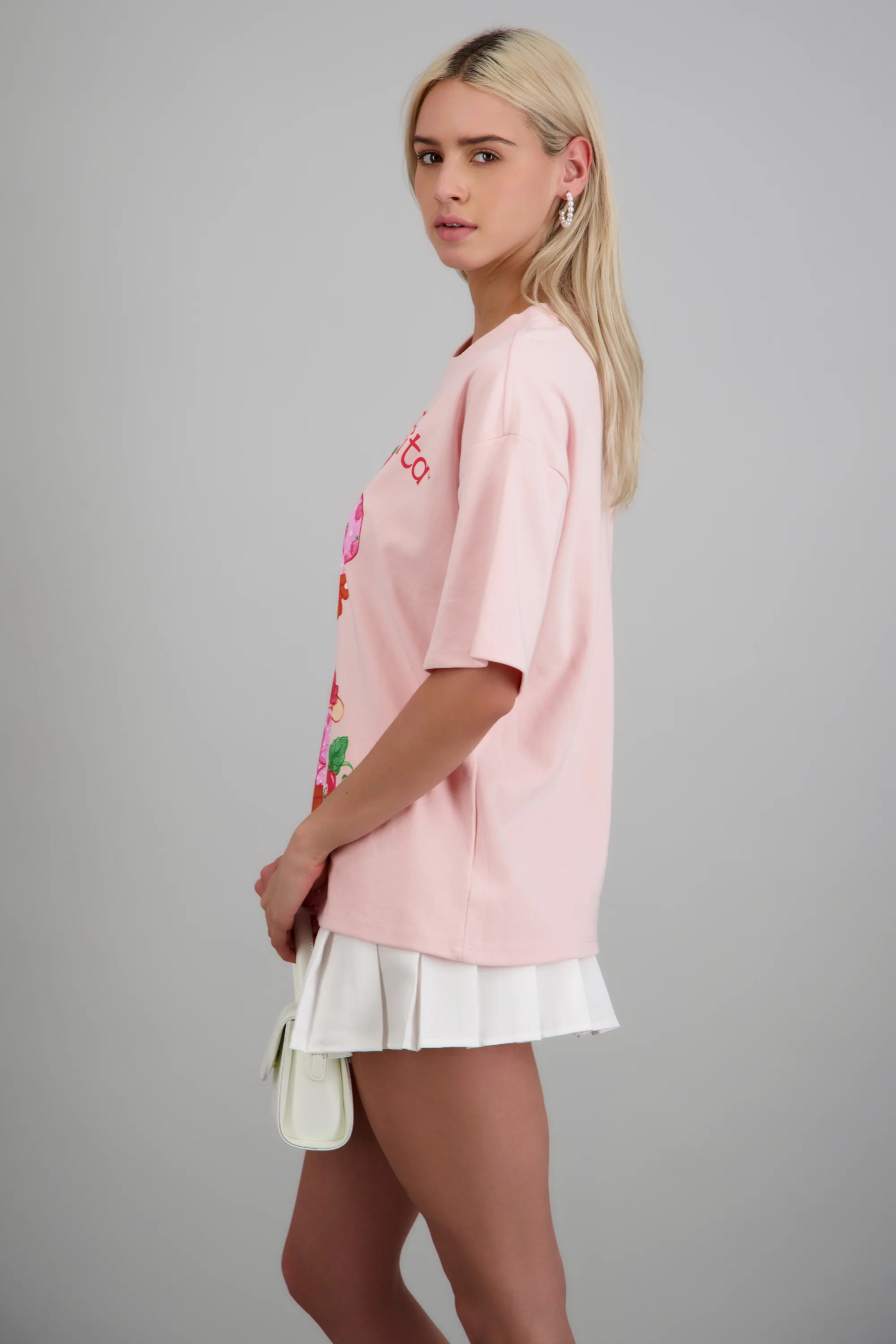 PLAYERA OVER ROSITA FRESITA - Image 4
