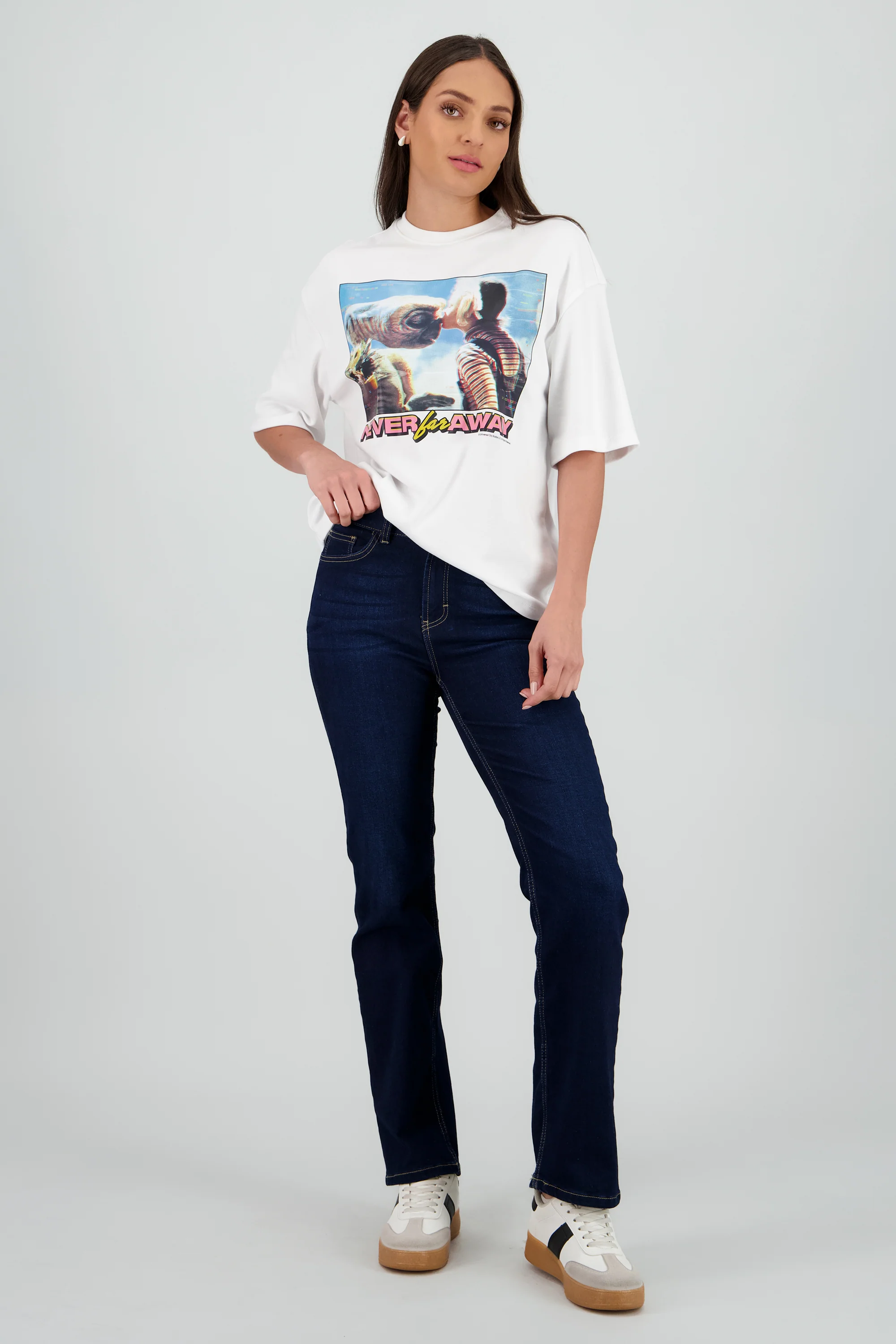 Playera oversized E.T.