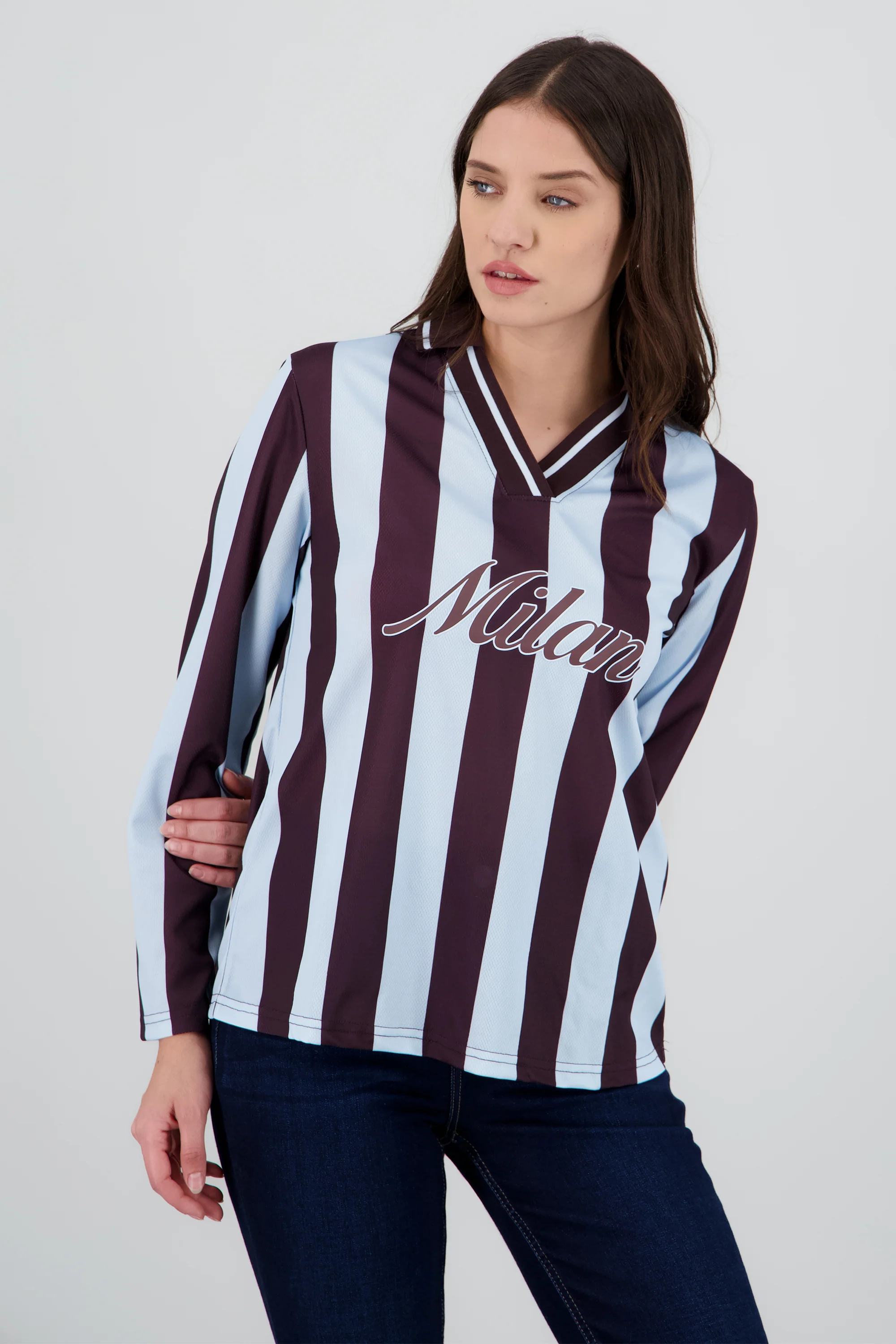 Playera tipo jersey manga larga - Image 2