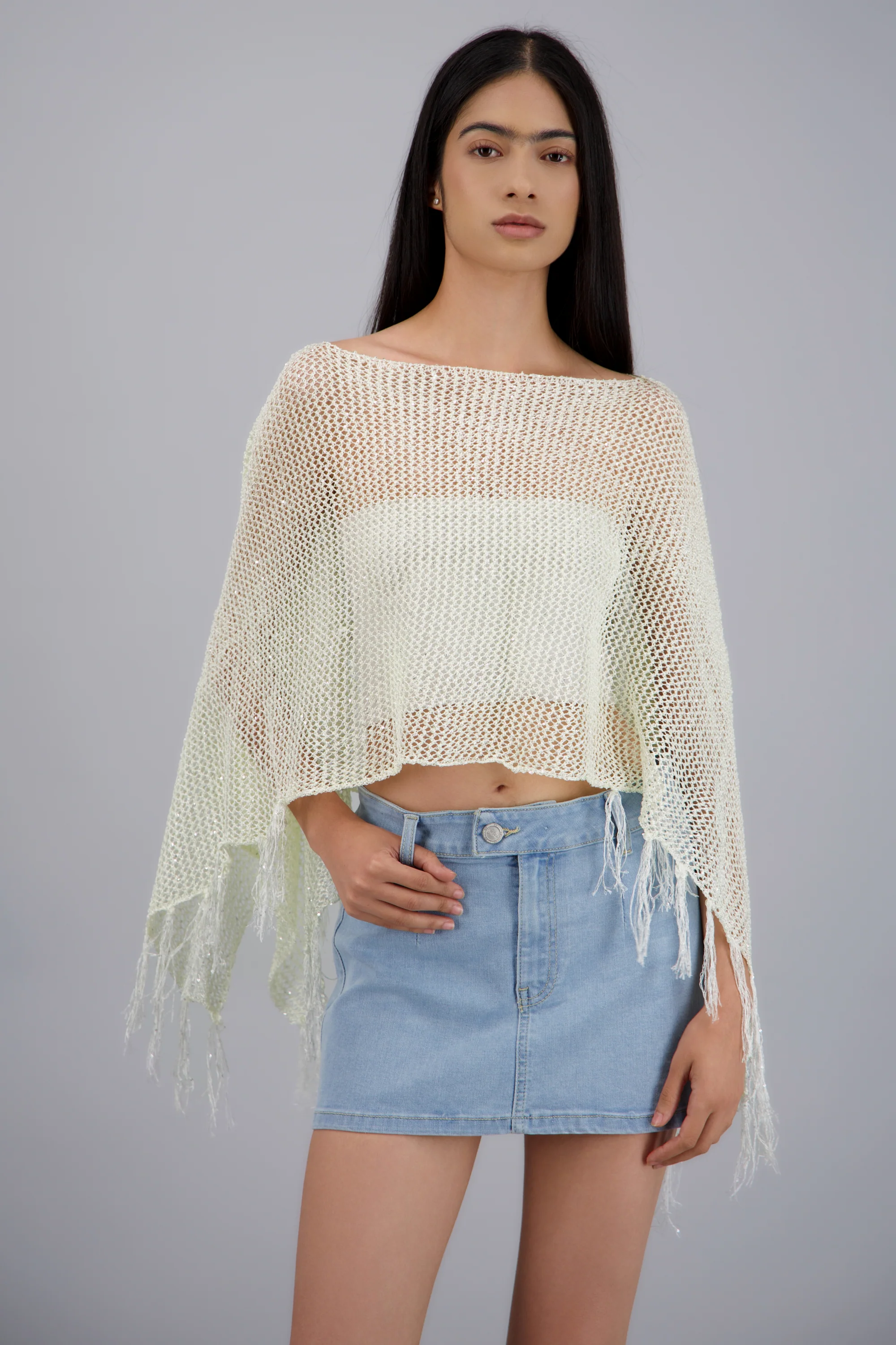 PONCHO TEJIDO DET MINI LENTEJUELA