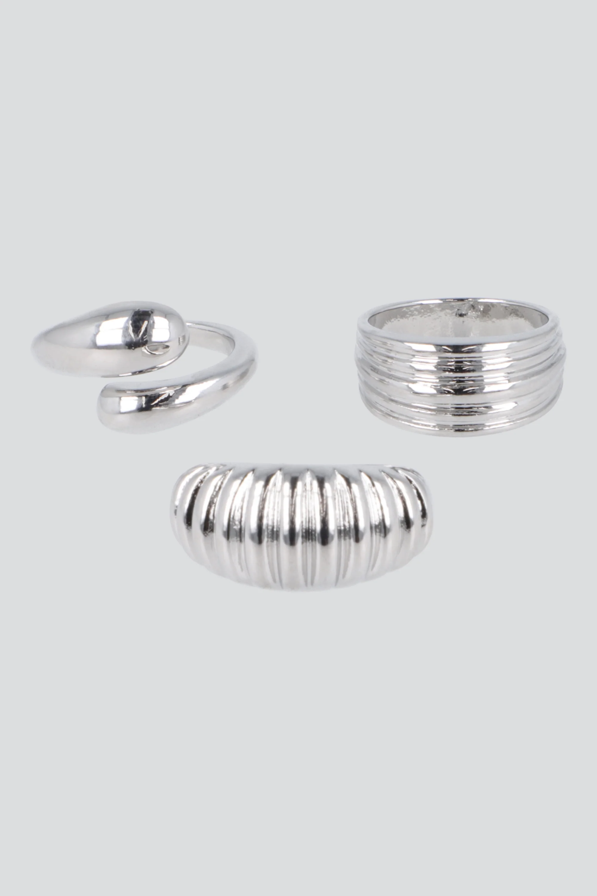 Set de 3 anillos de metal