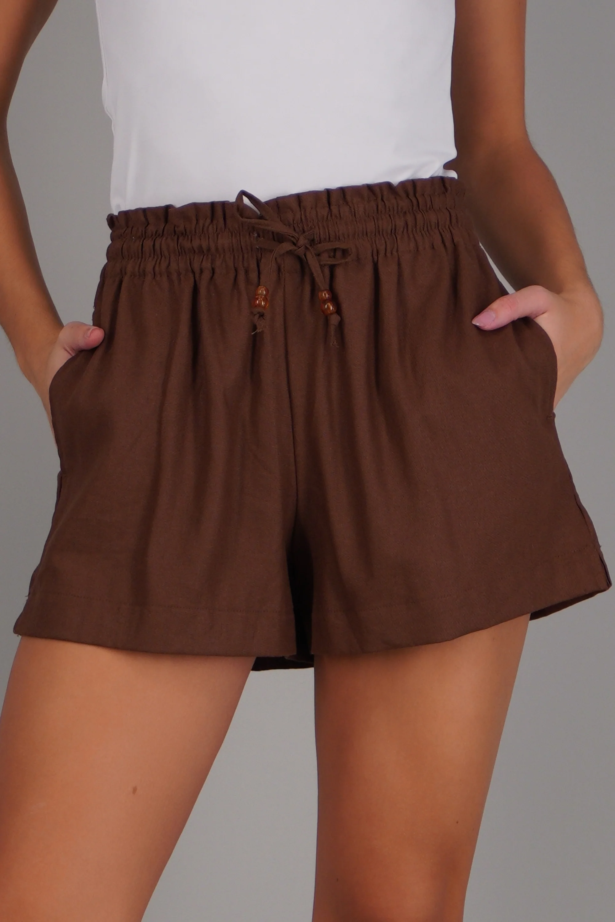 shorts lino detalle jareta funcional - Image 5