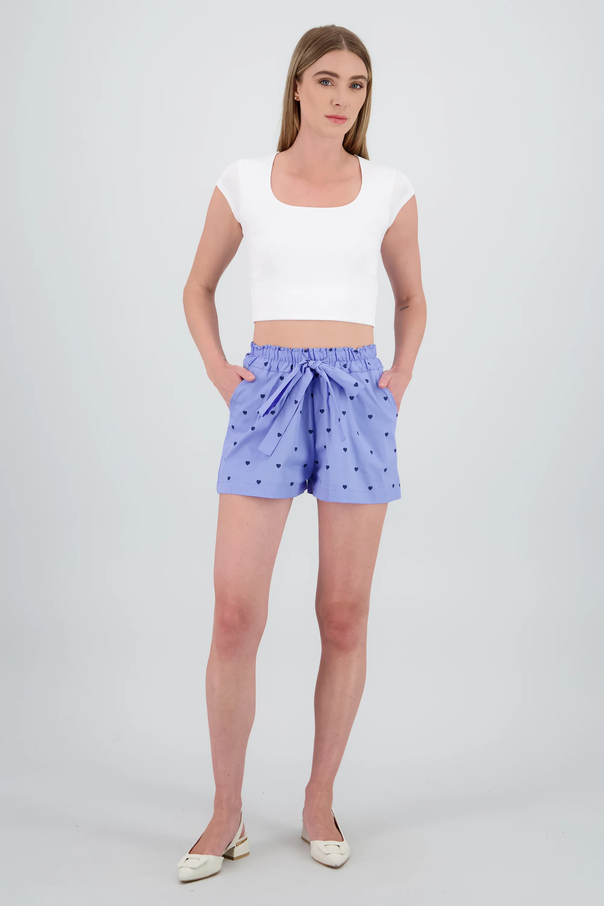 Shorts mini detalle resorte corazones