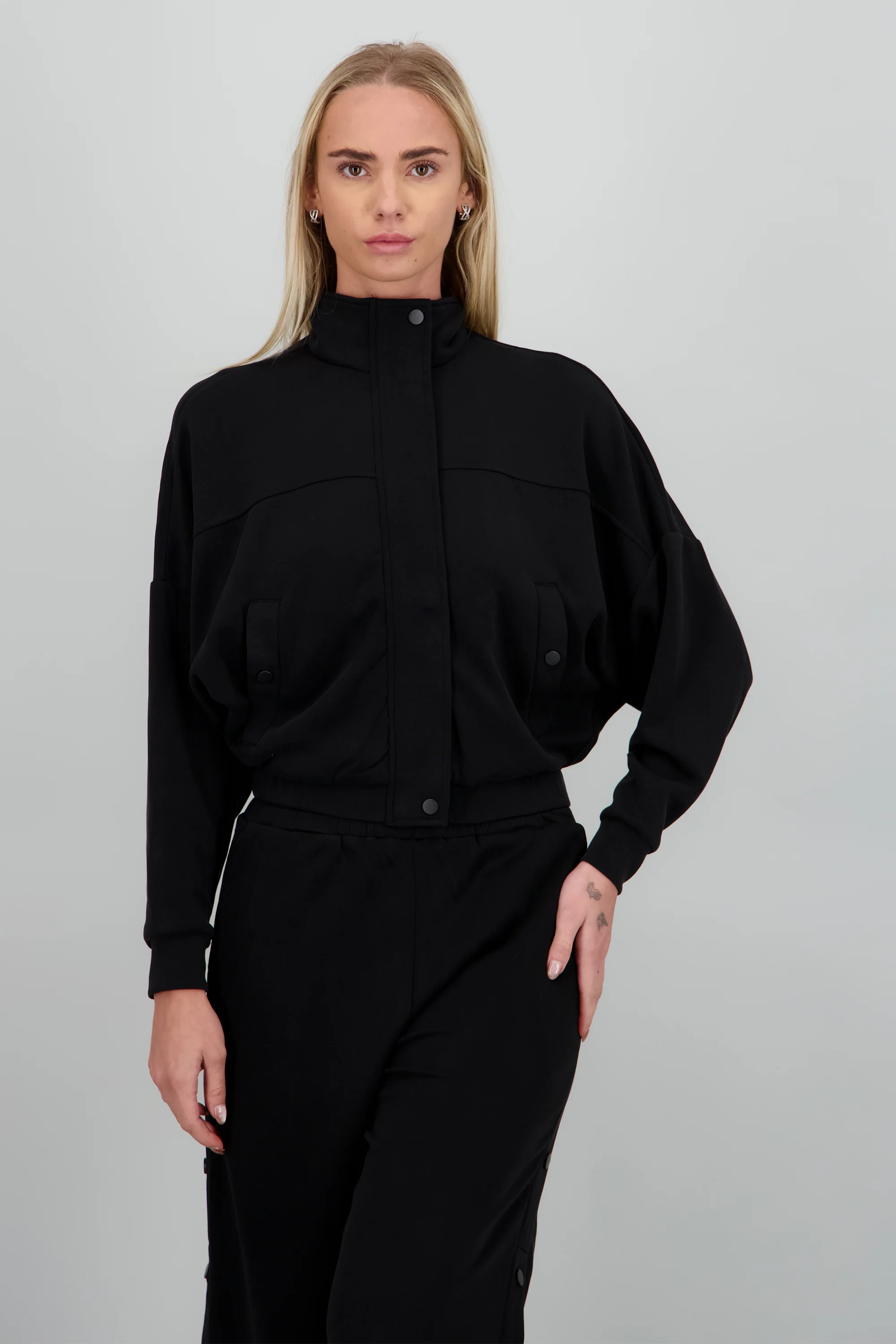 Sudadera con cierre y botones - Image 2