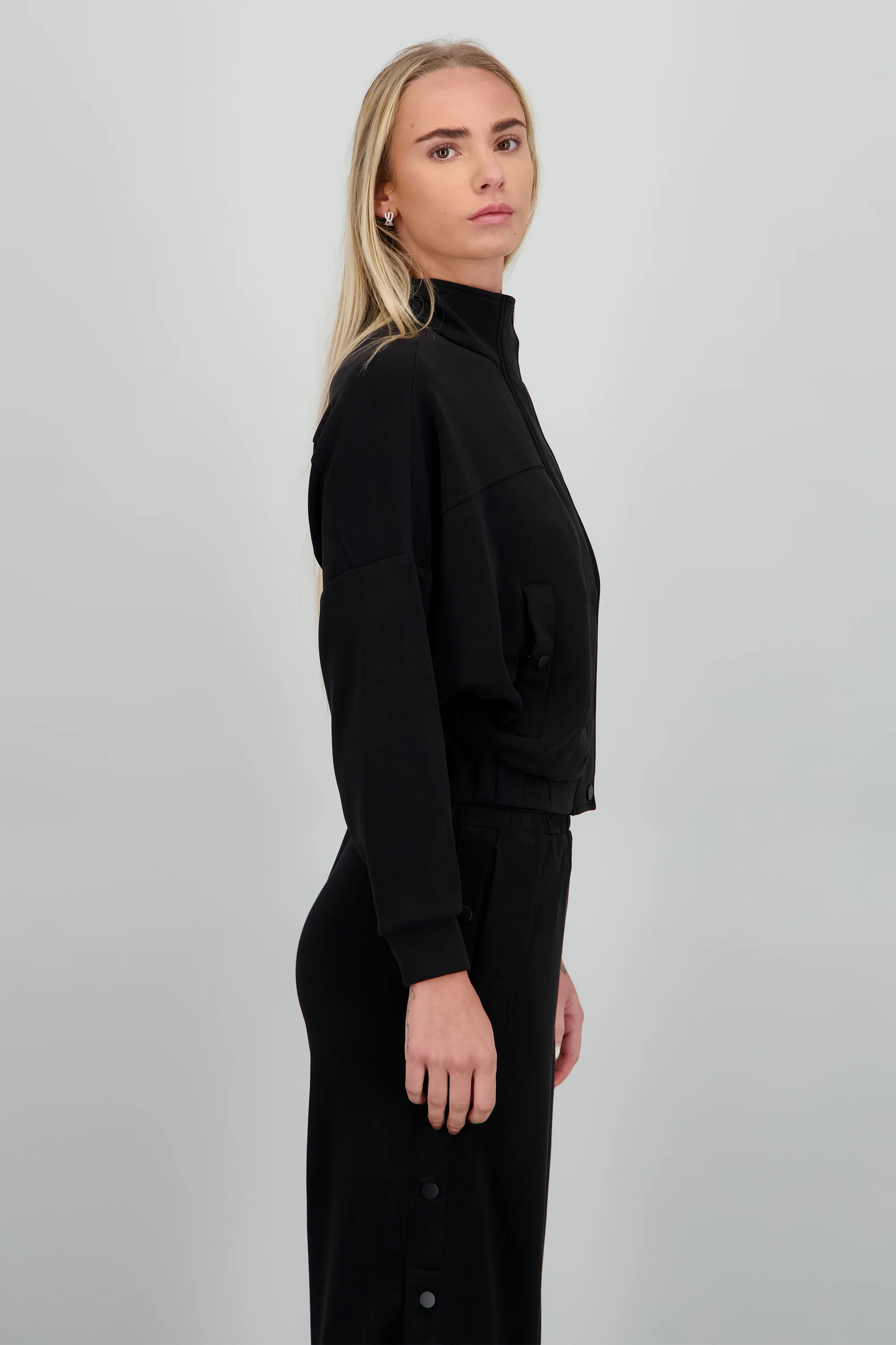 Sudadera con cierre y botones - Image 3