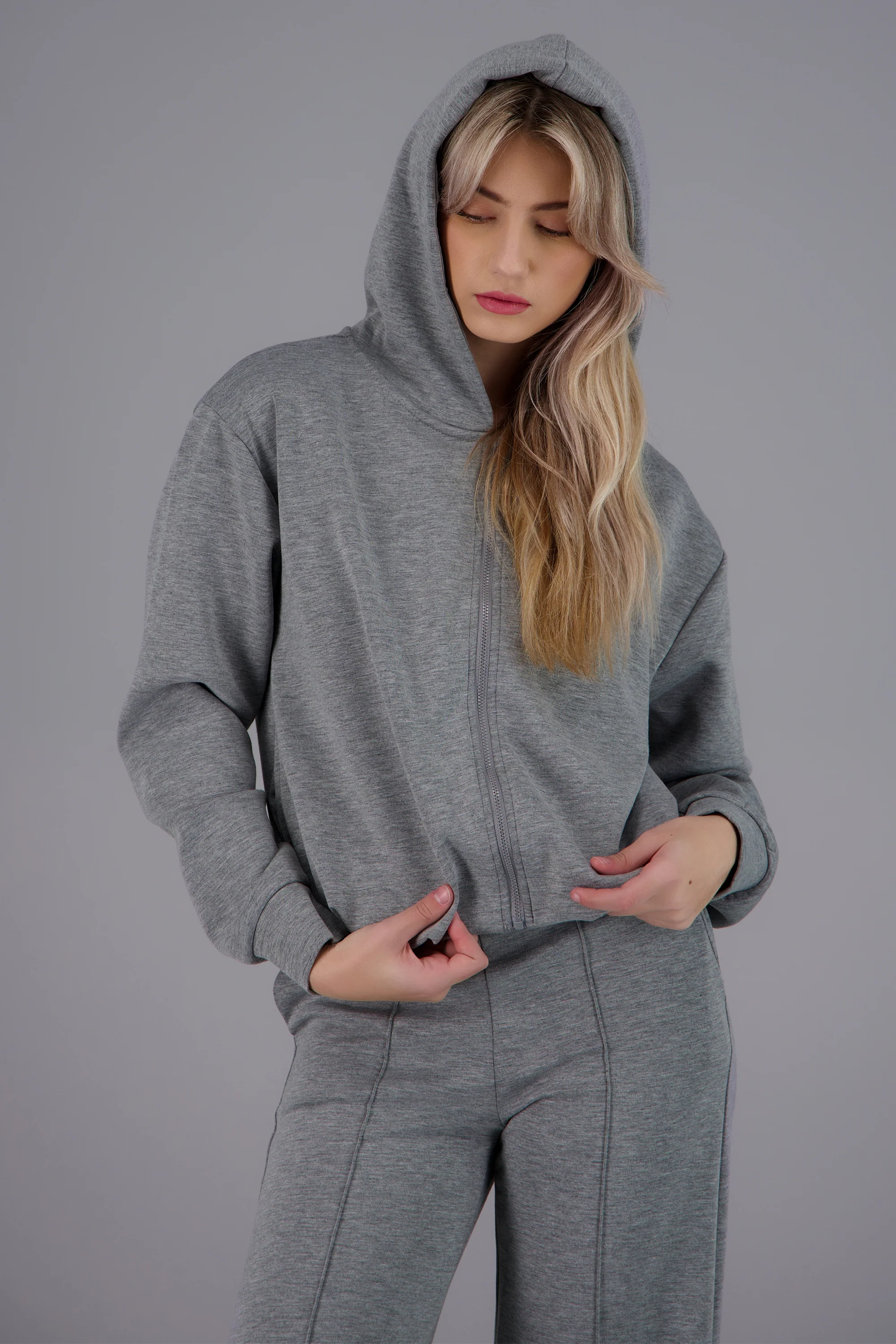 Sudadera con gorro y cierre - Image 5