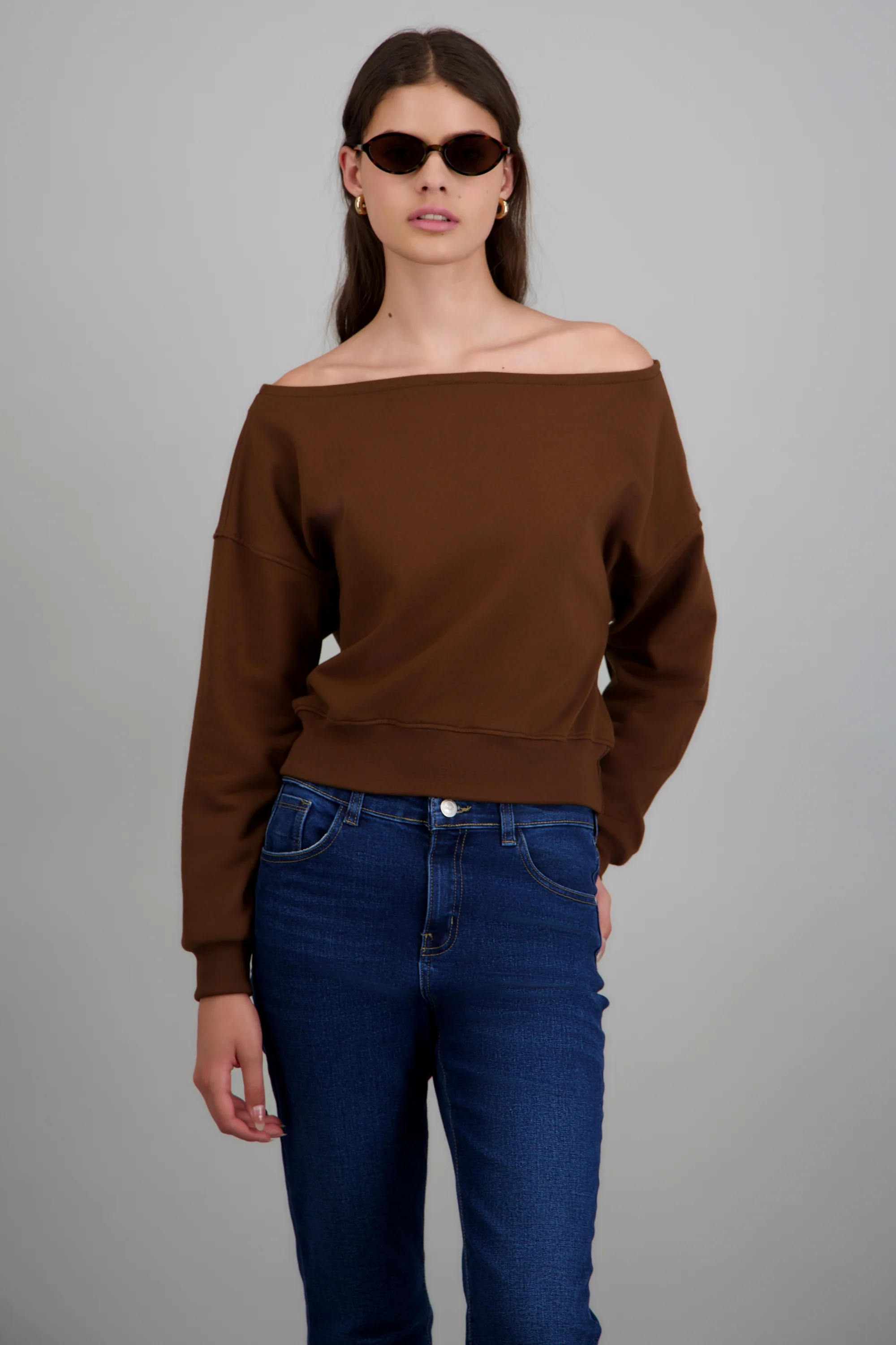 Sudadera off shoulder - Image 3