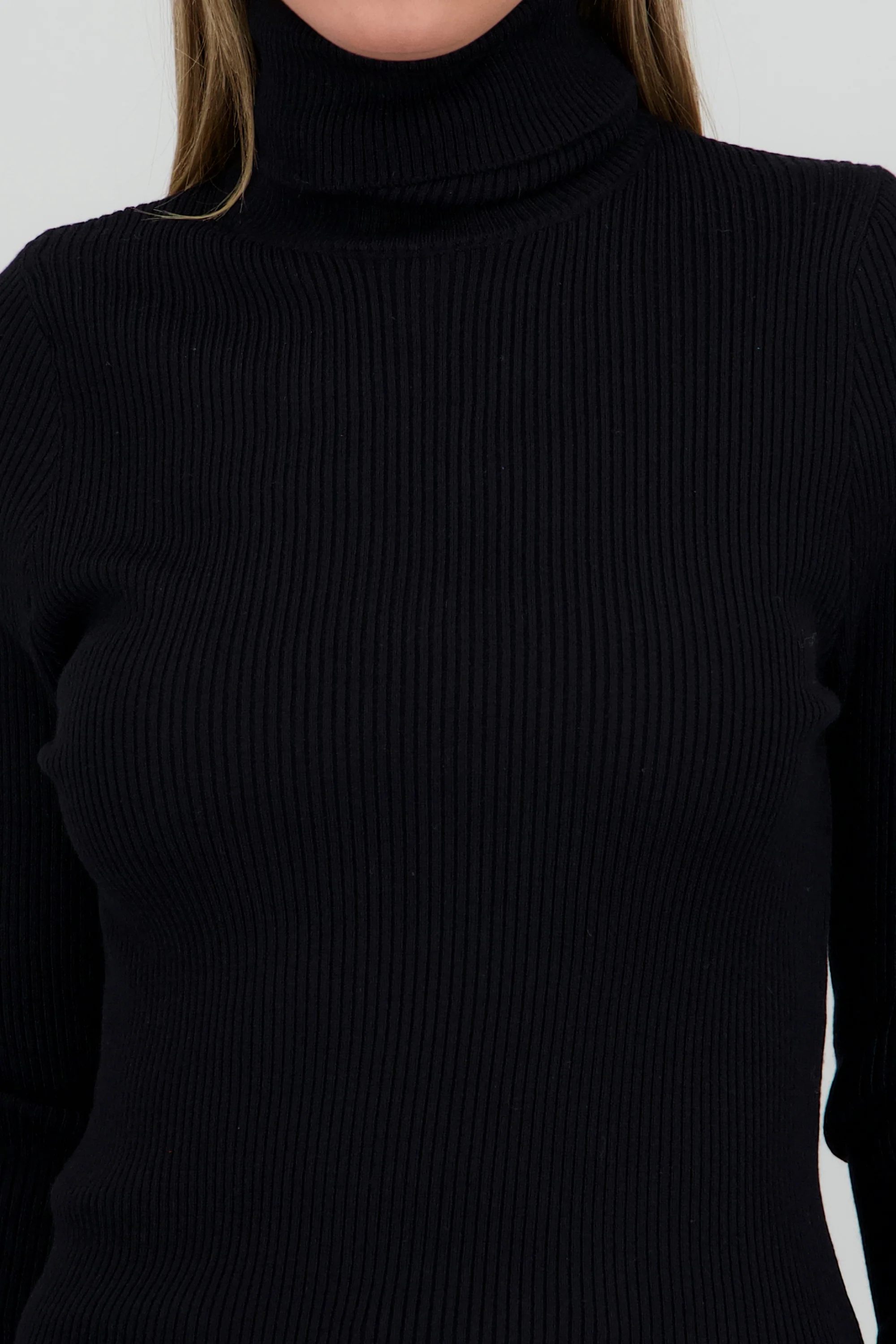 Sueter acanalado con cuello alto - Image 5