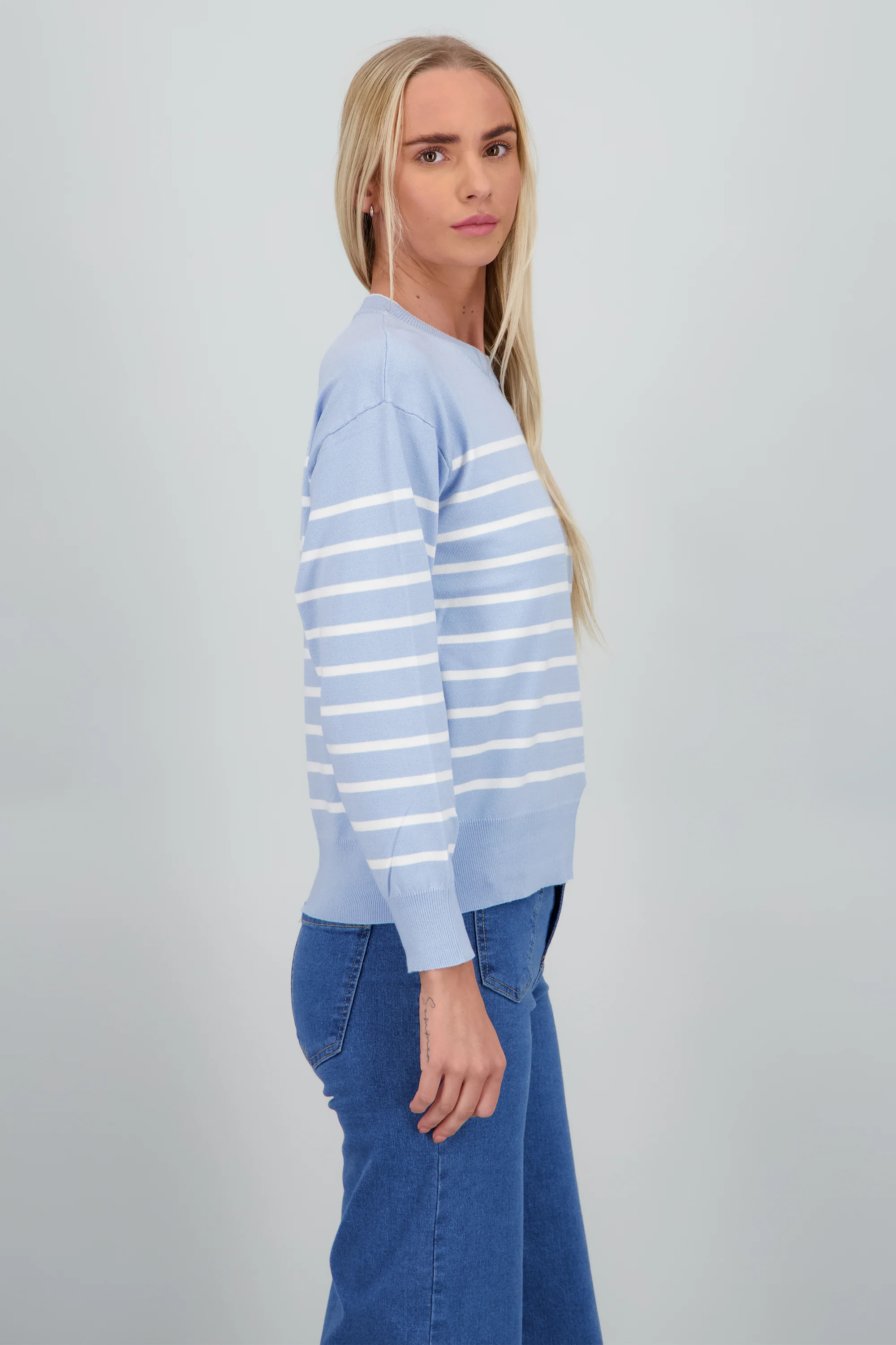 sueter cuello redondo rayas - Image 3