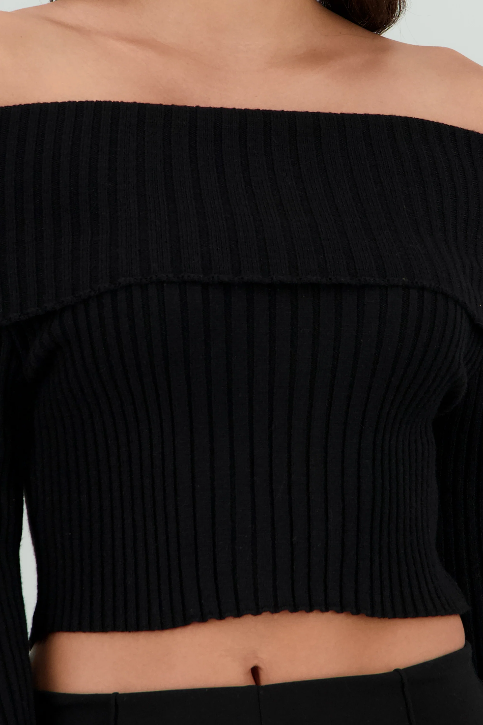 Sueter tejido off shoulder - Image 5