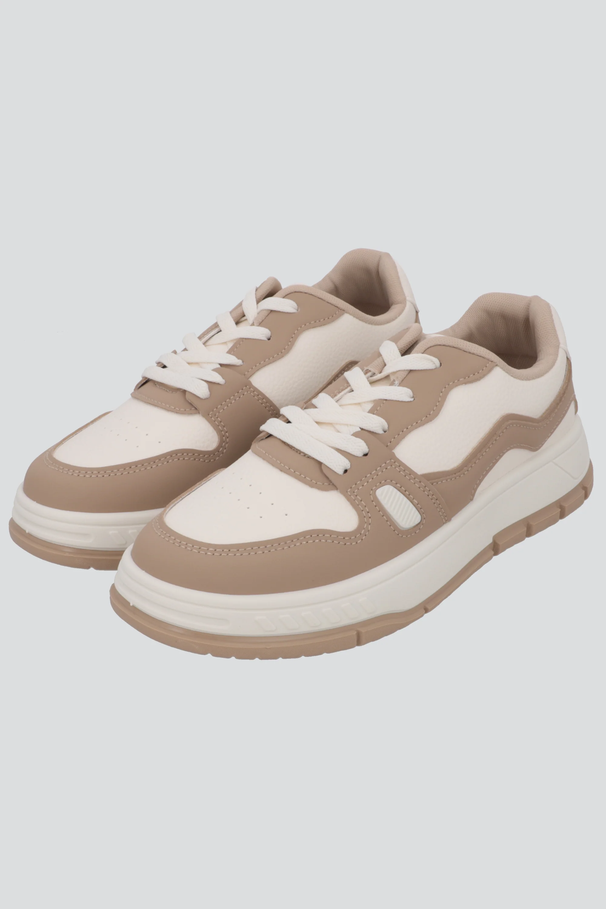 Tenis basico contraste zigzag