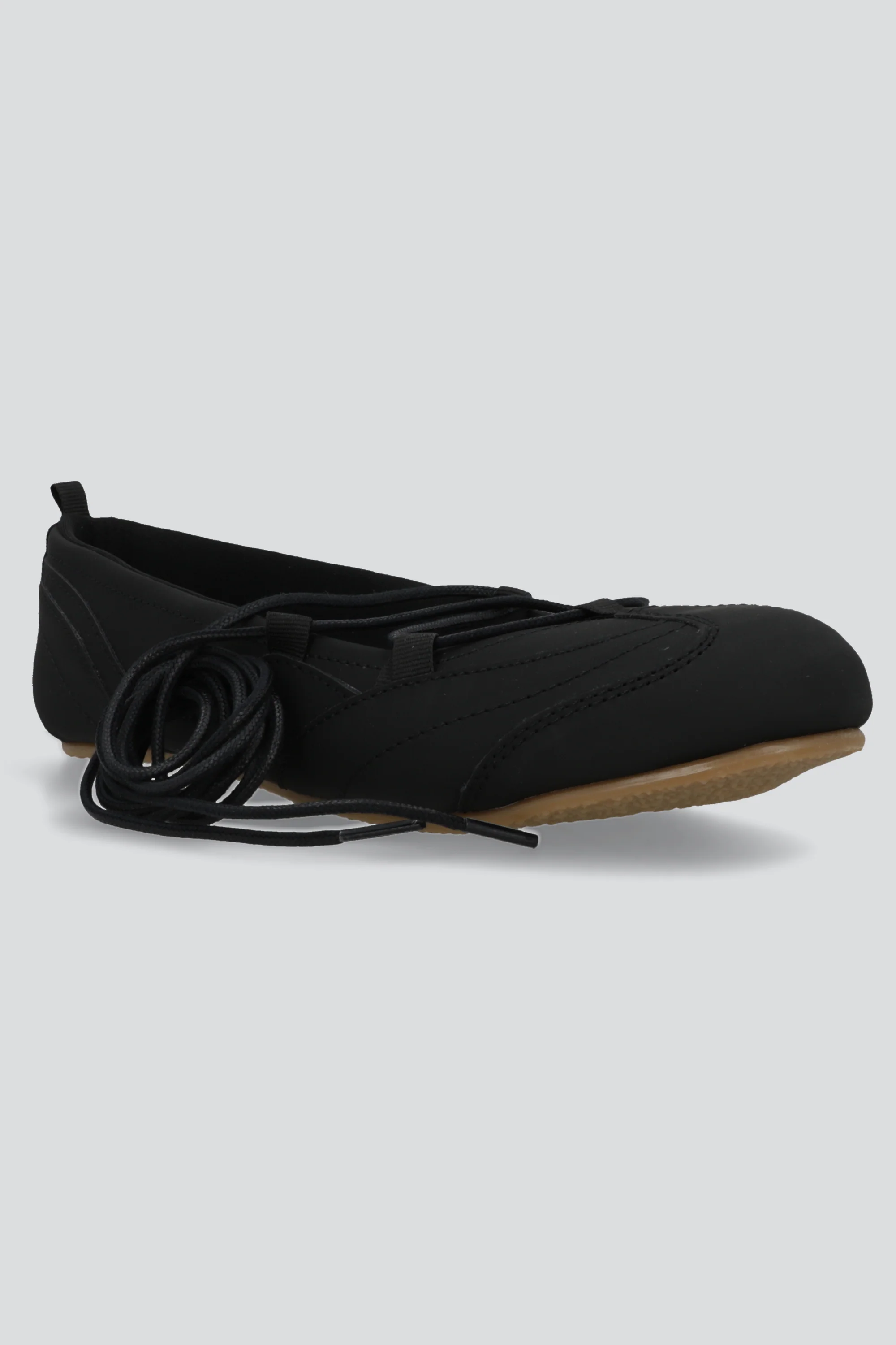 Tenis flat agujeta - Image 4