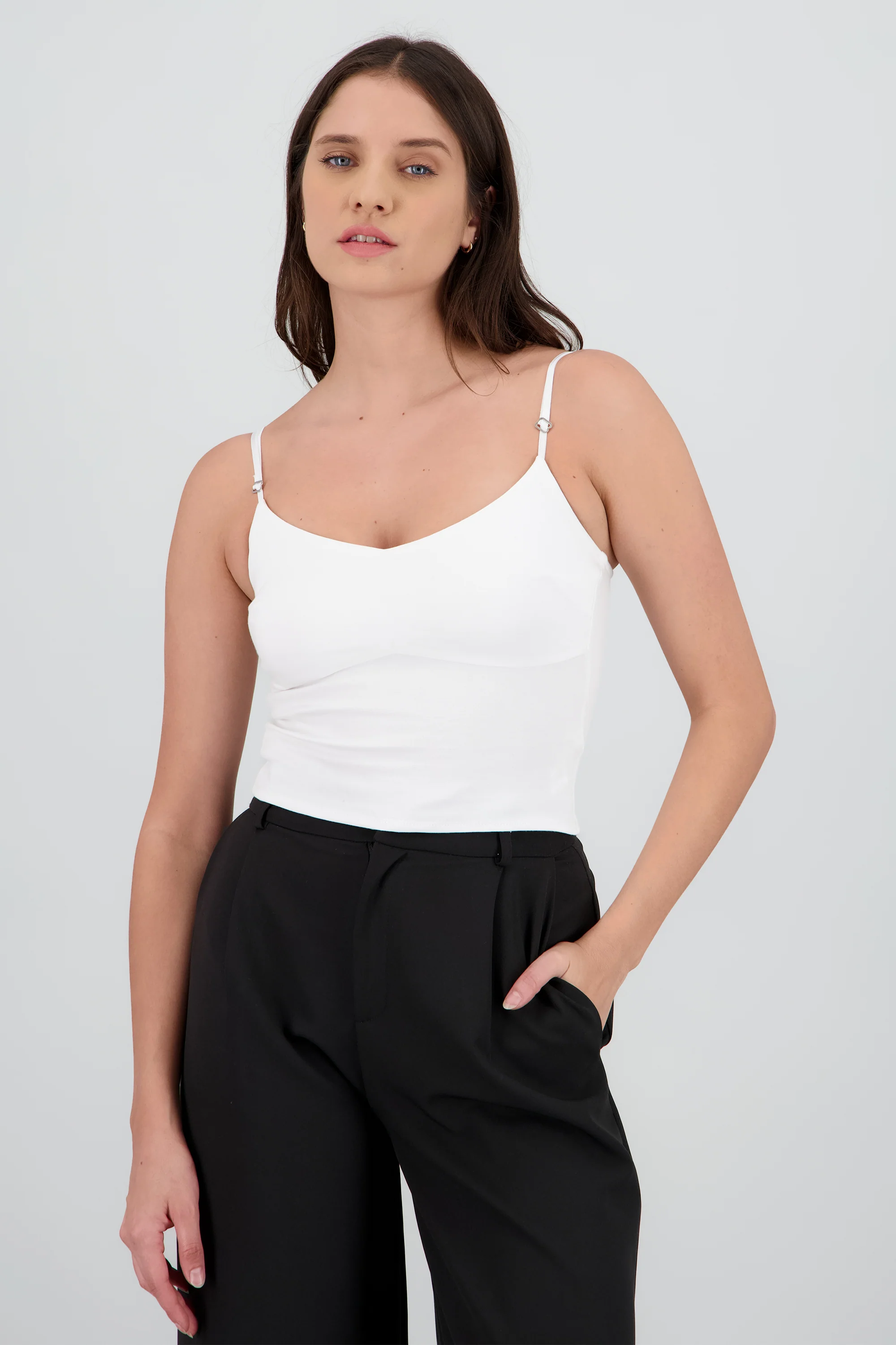 Top ajustado corte busto