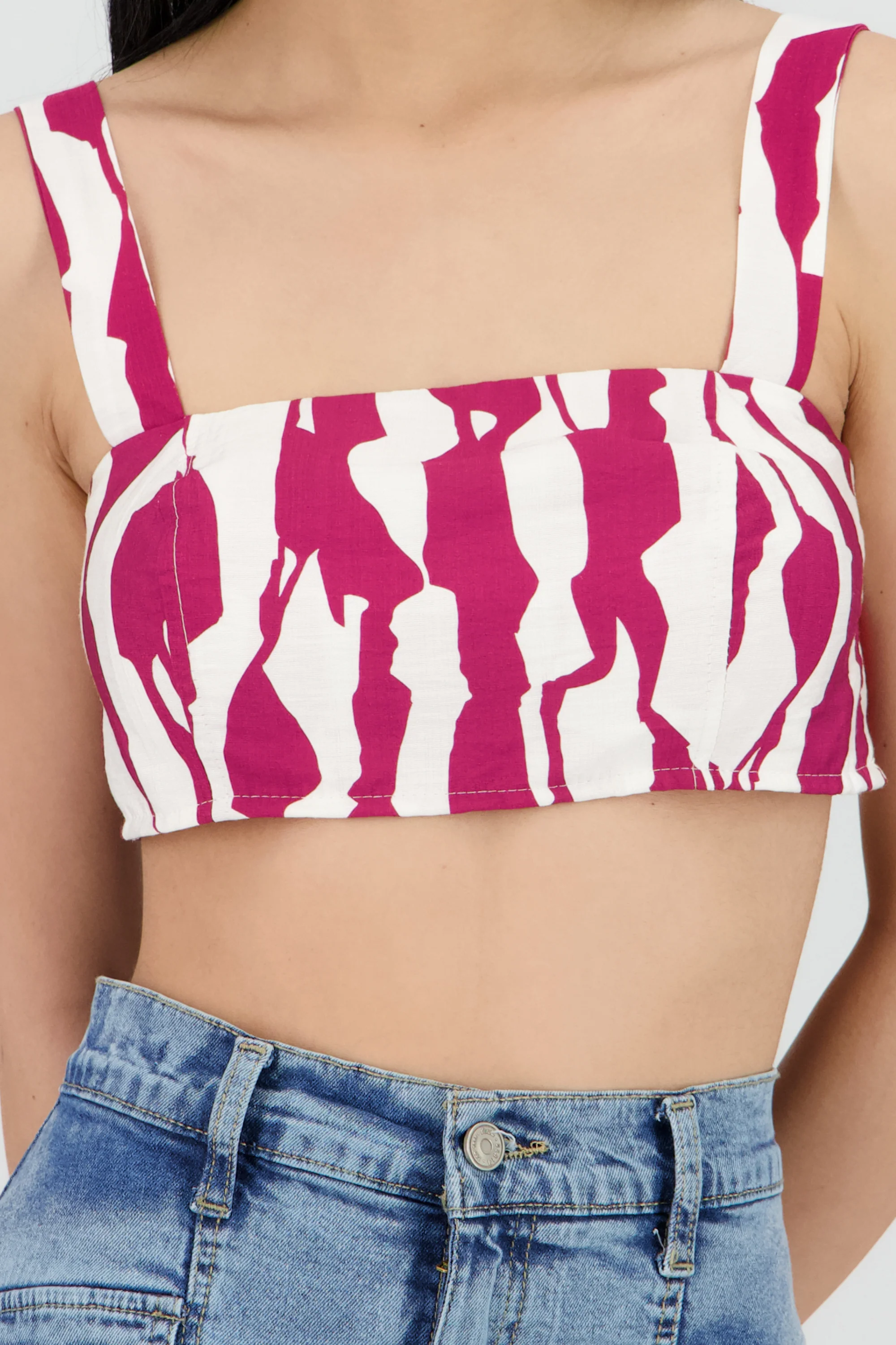 Top crop tirantes estampado grecas - Image 5