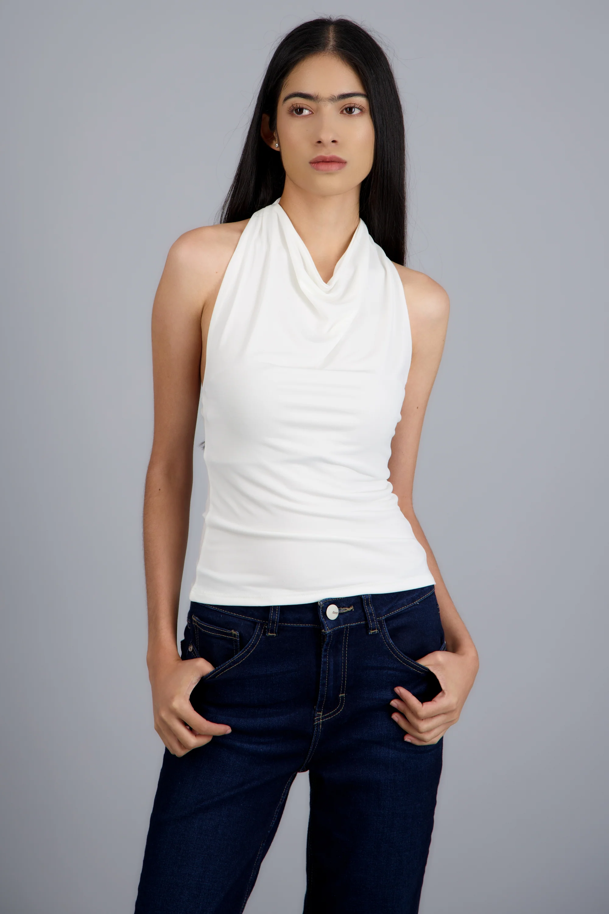 Top cuello cascada halter - Image 4