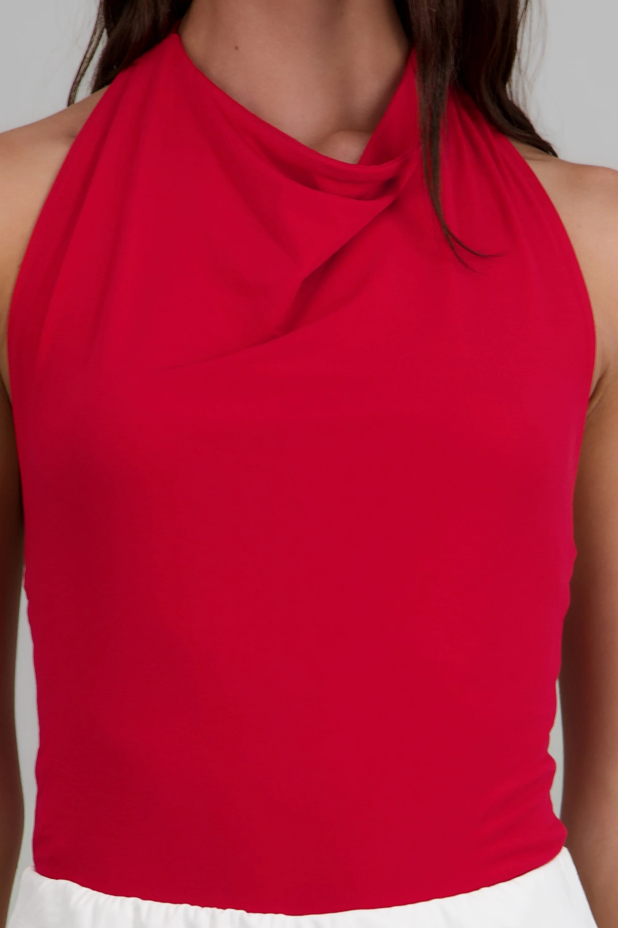 Top cuello cascada halter - Image 5