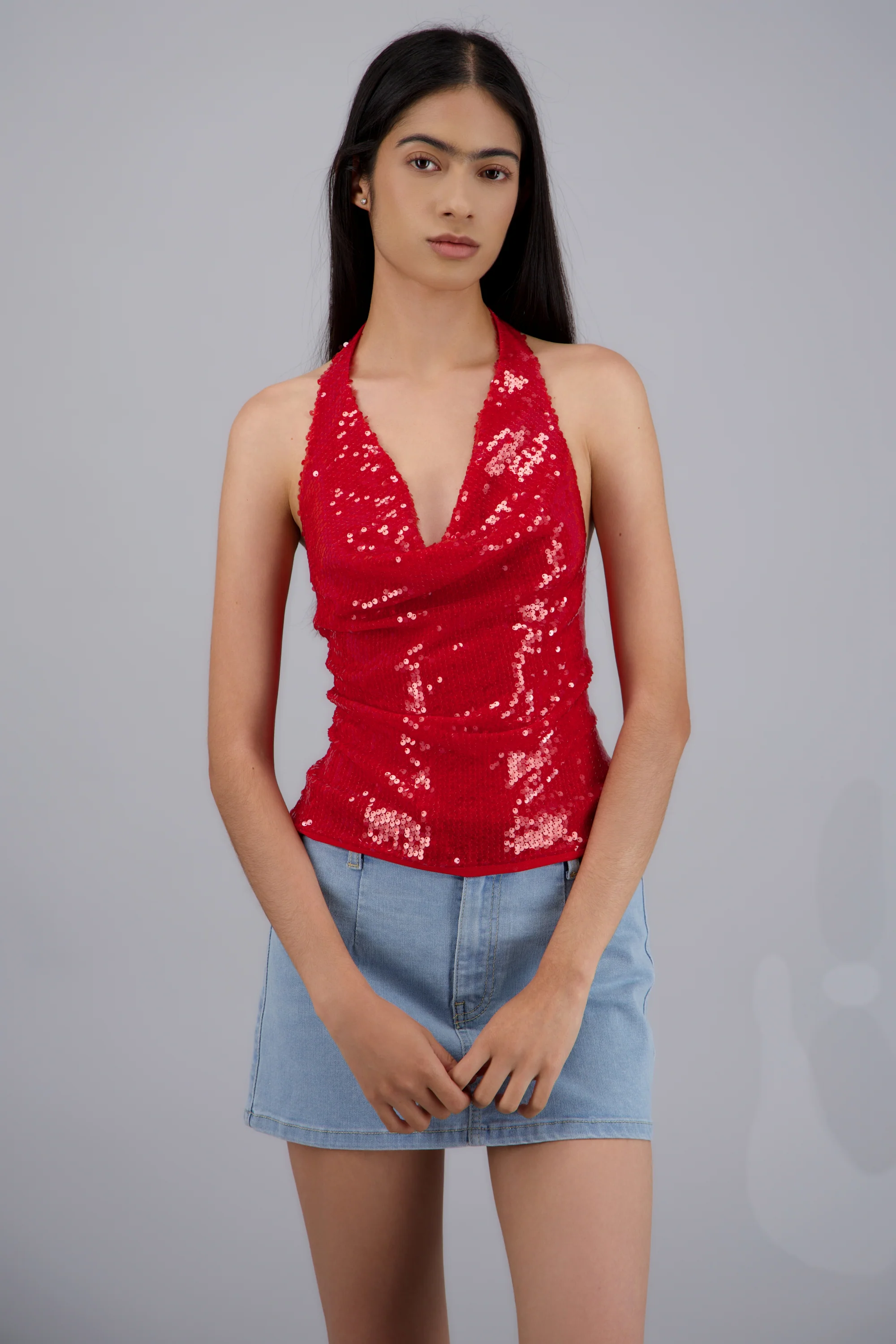 Top de lentejuela halter cuello cascada - Image 3