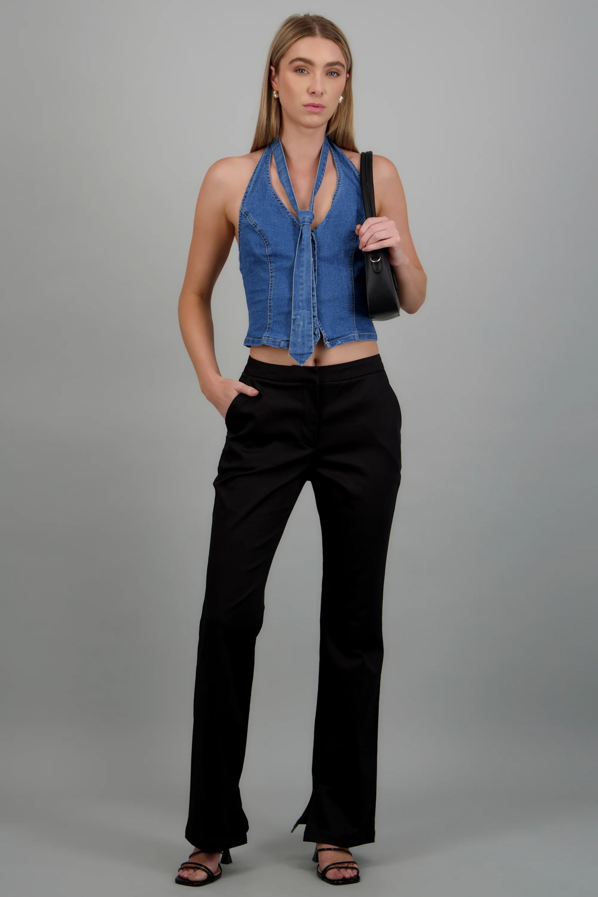 Top denim halter botones con corbata