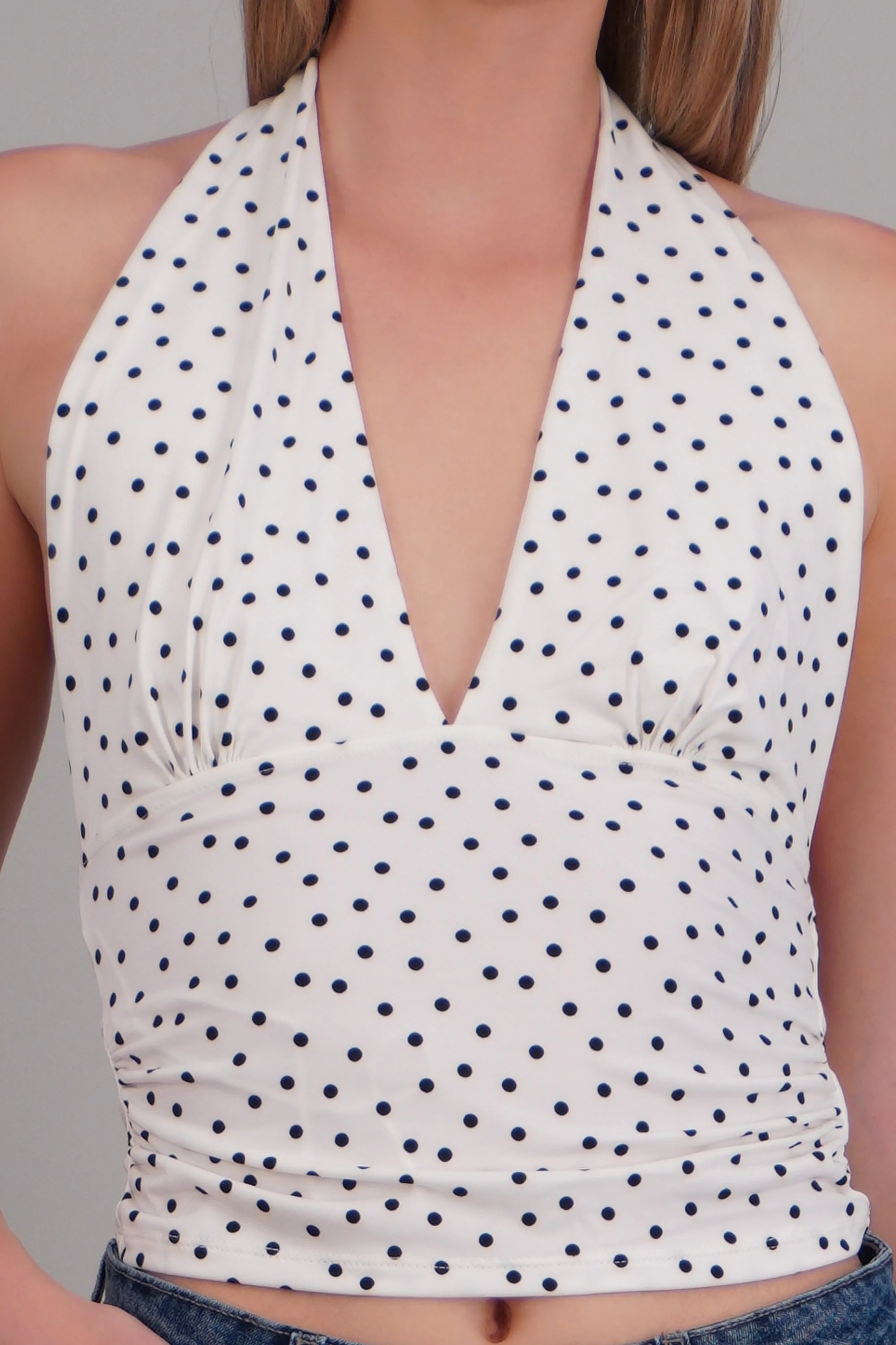 Top escote halter polkadots - Image 5