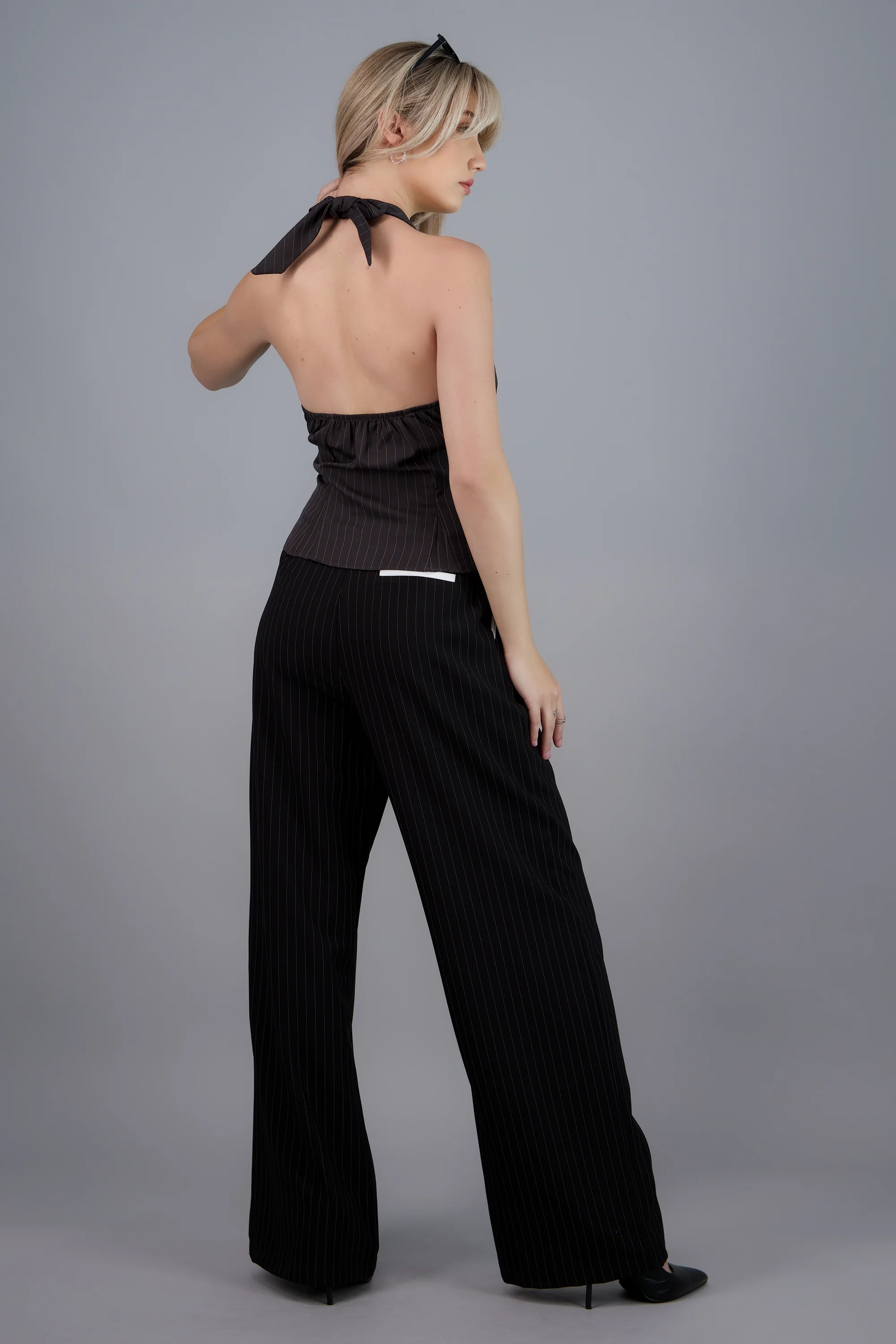 Top halter amarre estampado rayas - Image 4