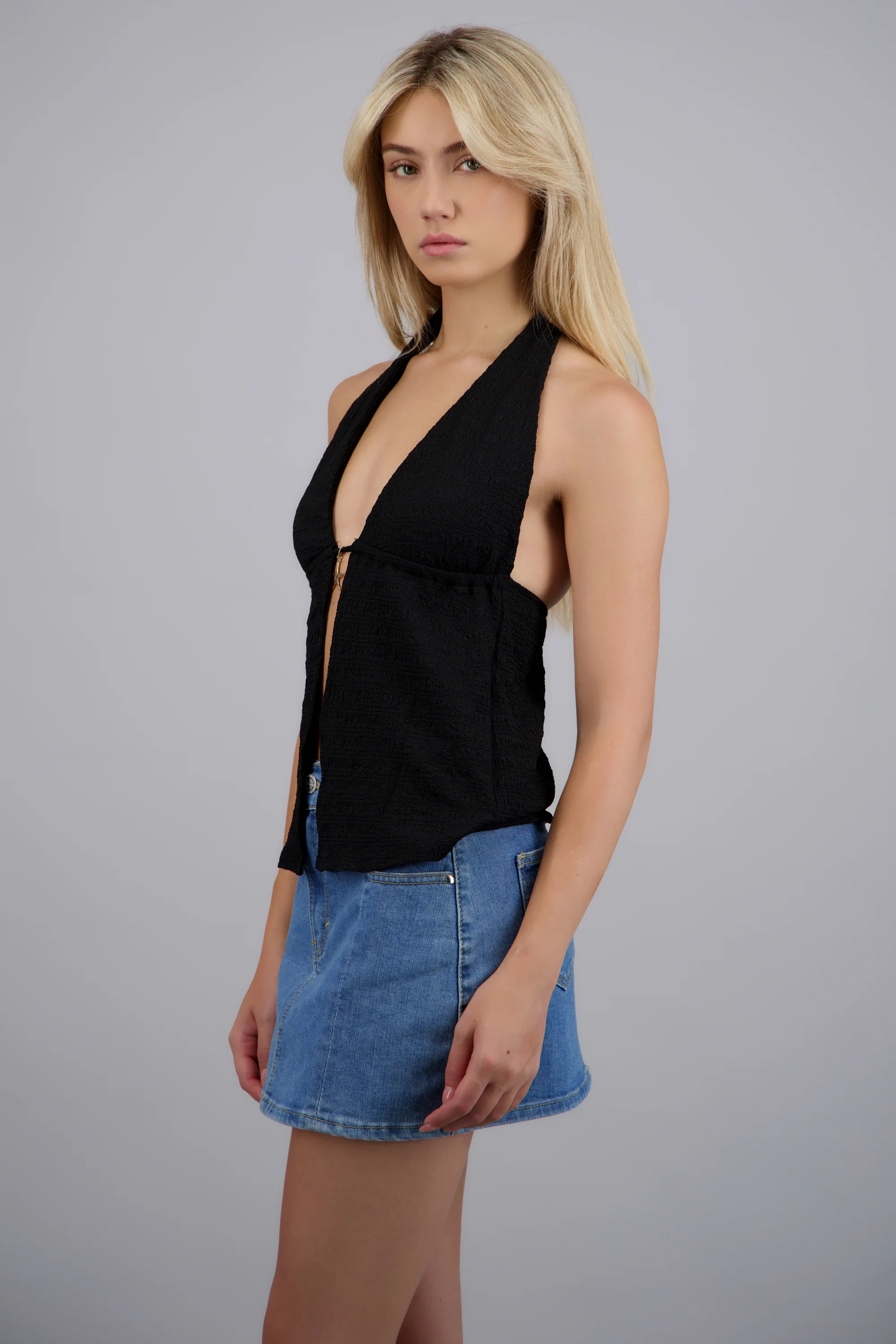 Top halter con textura - Image 2