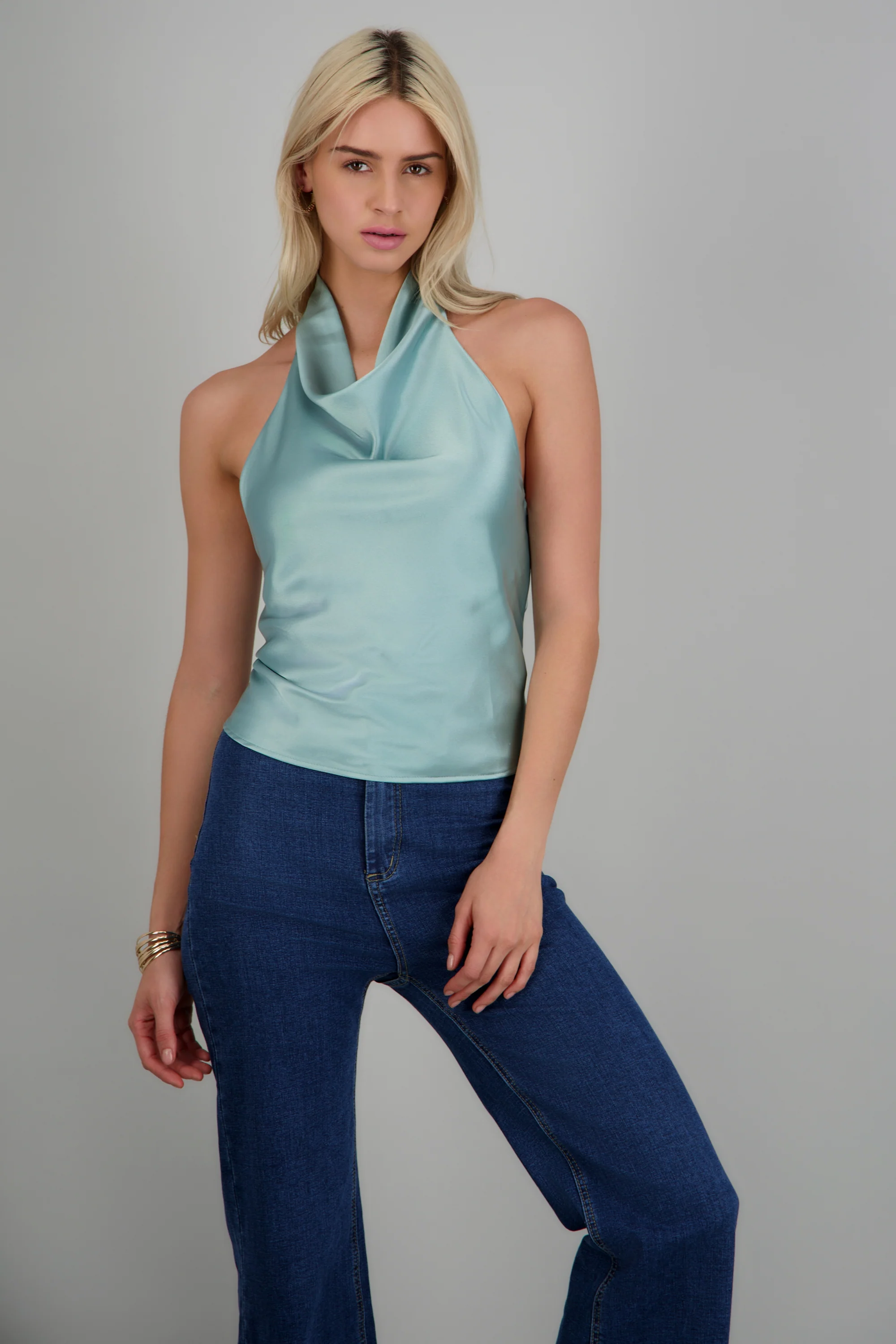 top halter cuello cascada