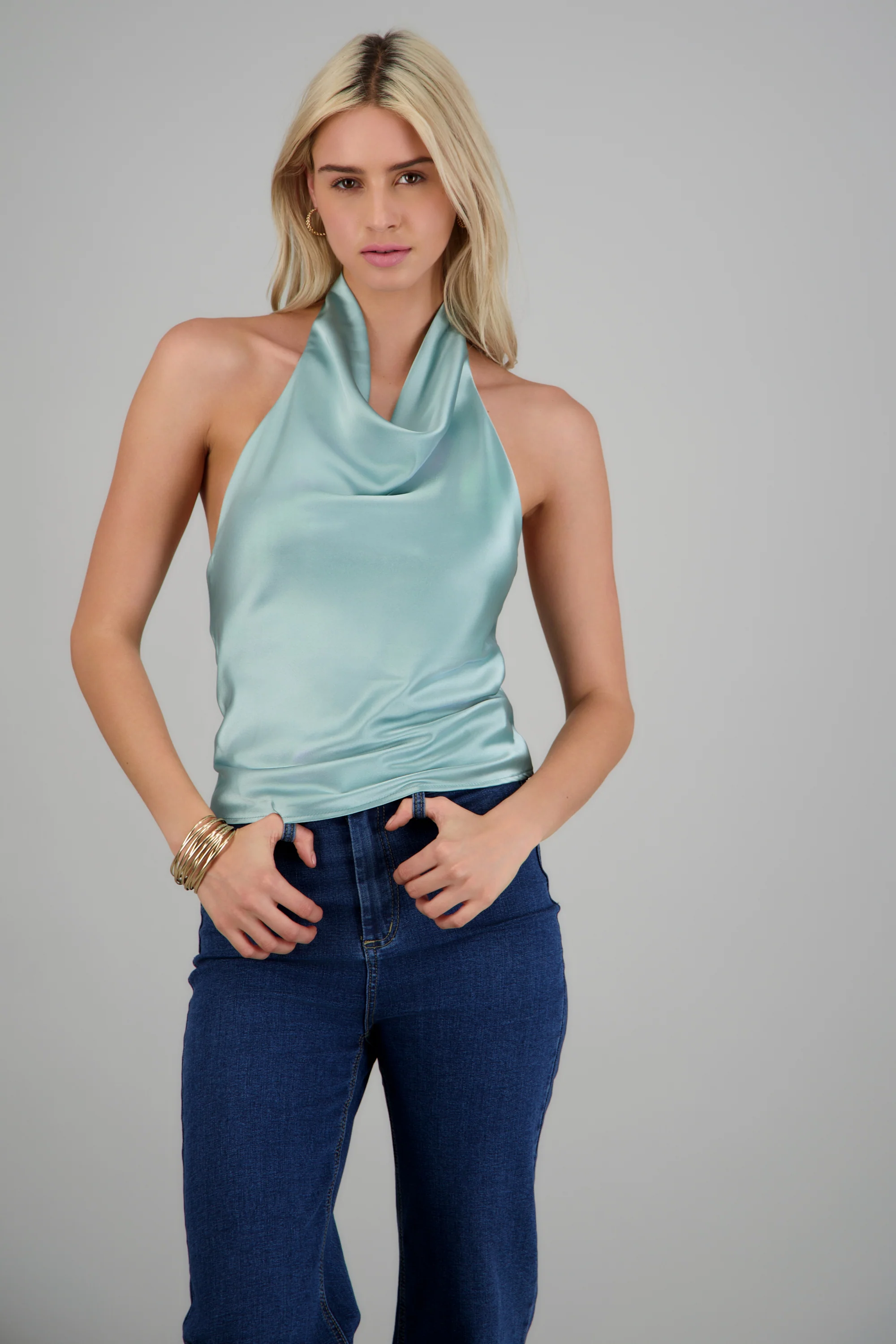 top halter cuello cascada - Image 3