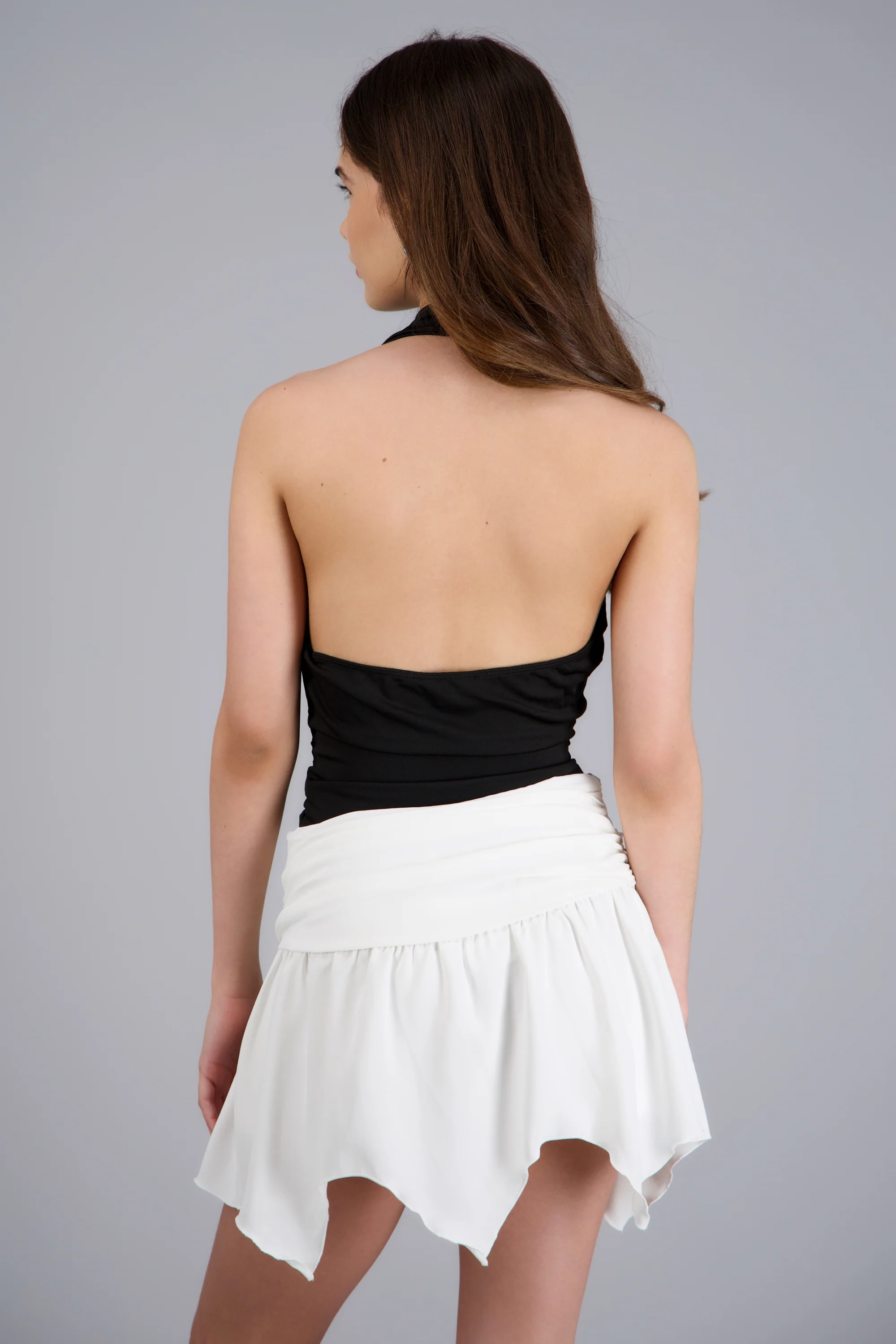 Top halter cuello cascada detalle herraje - Image 4