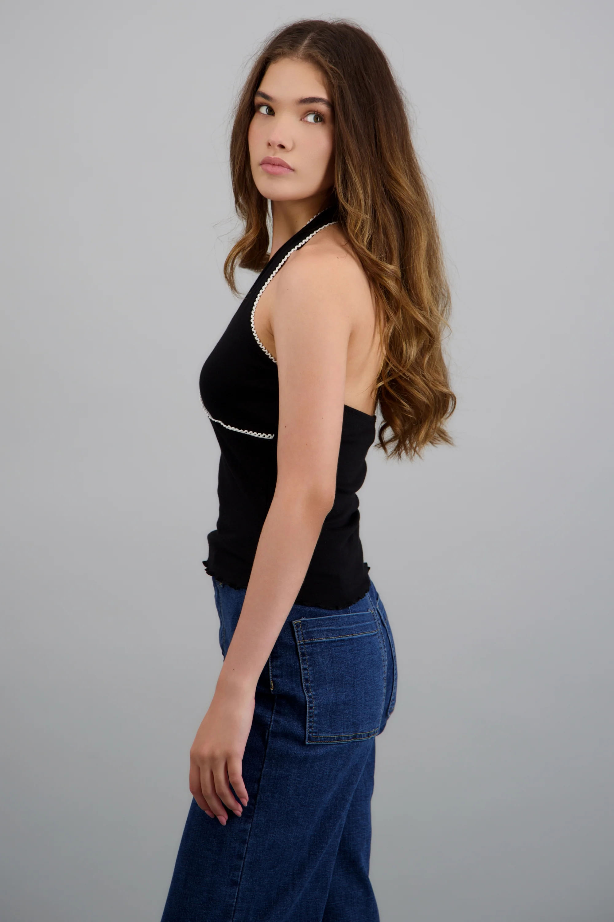 Top halter detalle contraste - Image 2