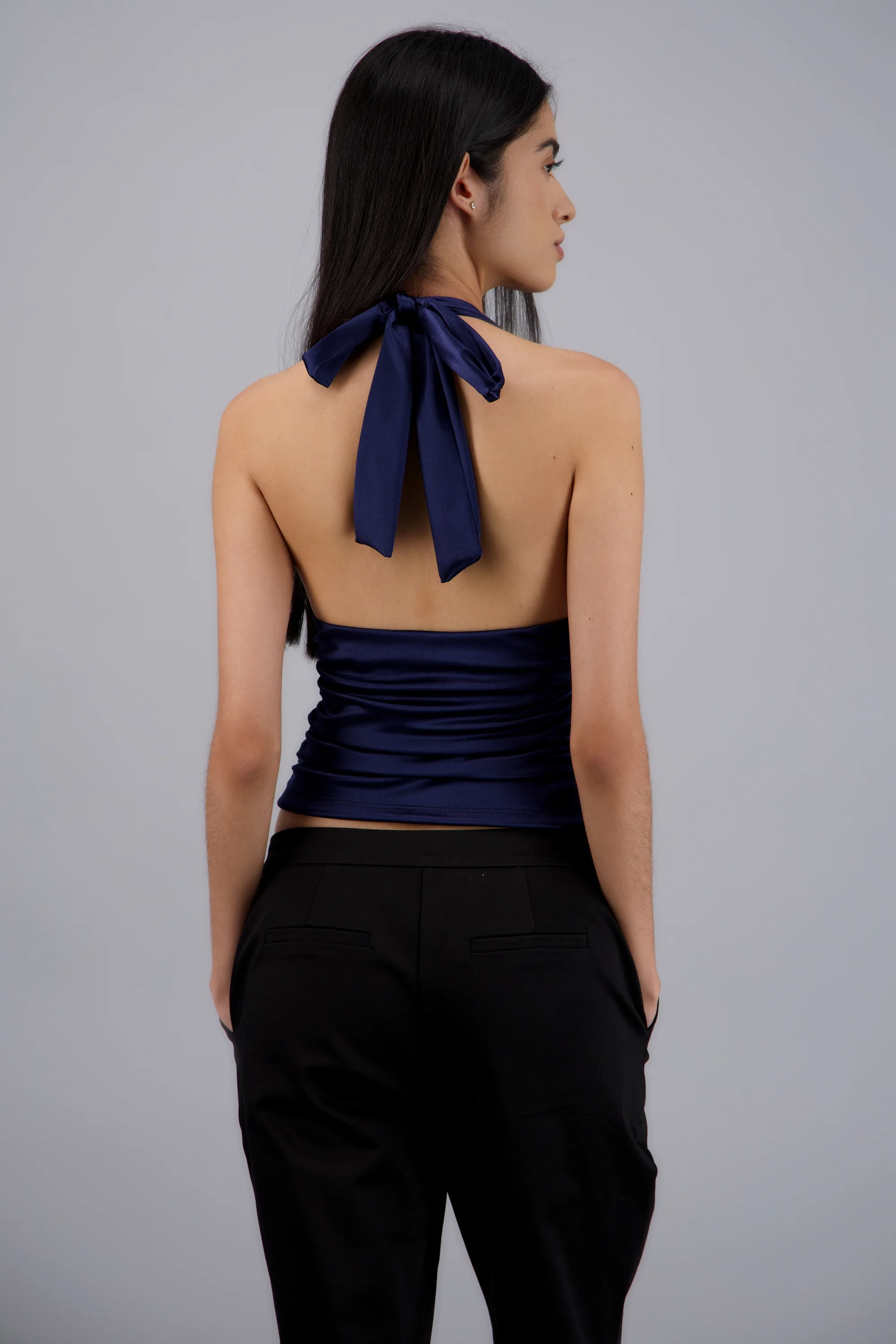 Top halter detalle pliegues laterales - Image 4